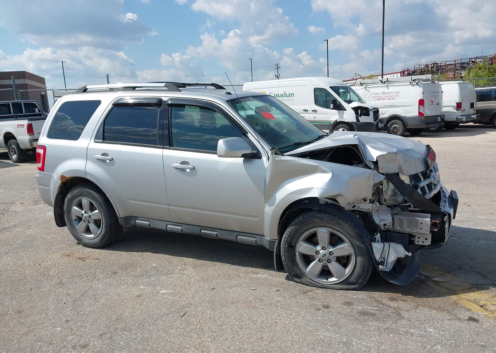 2011 FORD ESCAPE LIMITED V6