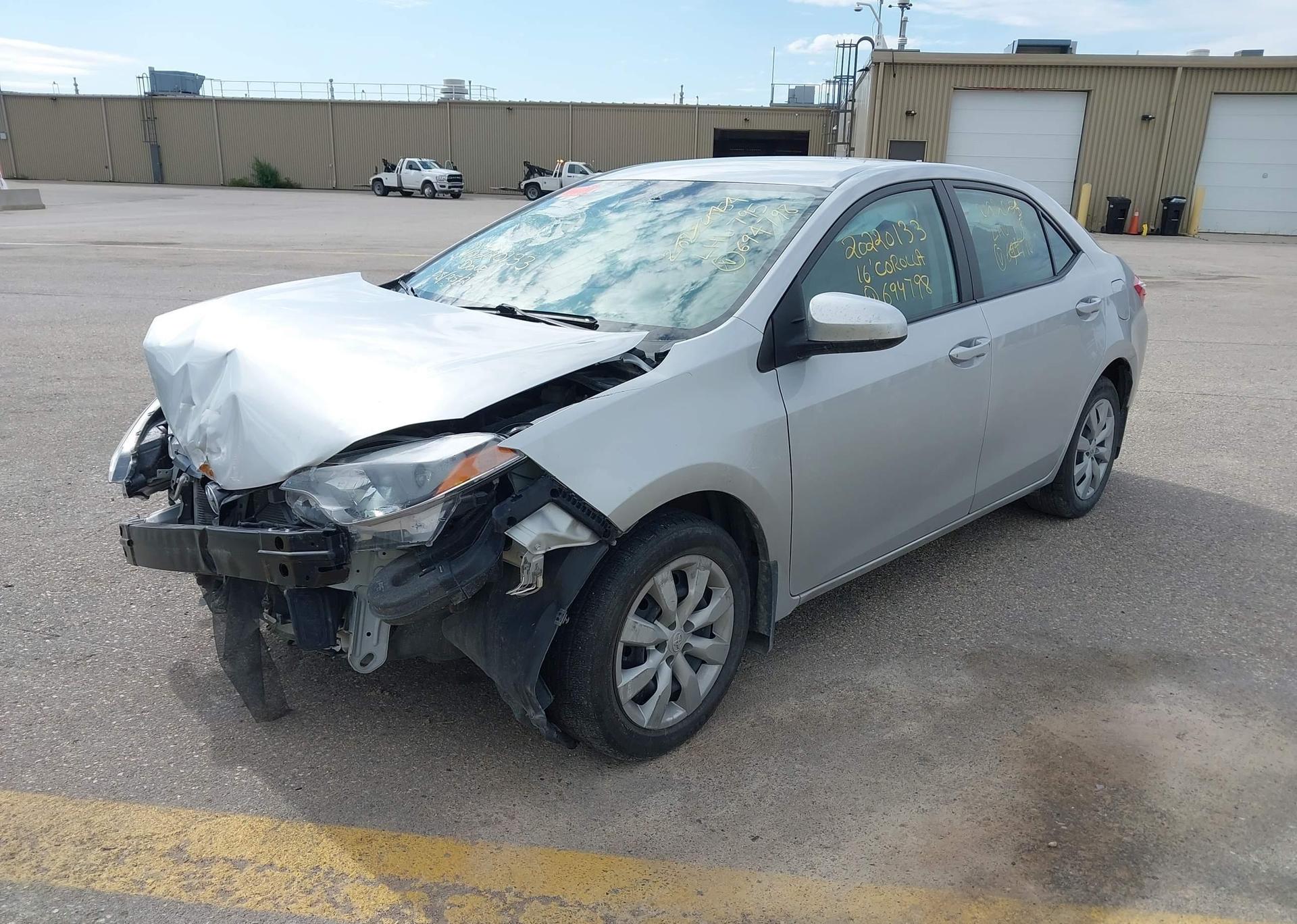 2016 TOYOTA COROLLA LE