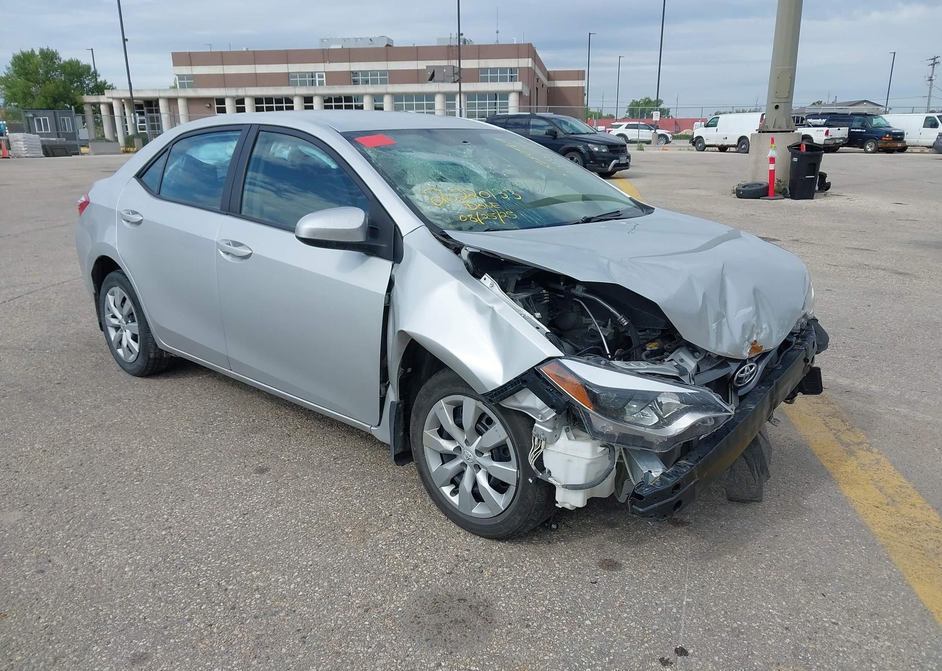 2016 TOYOTA COROLLA LE