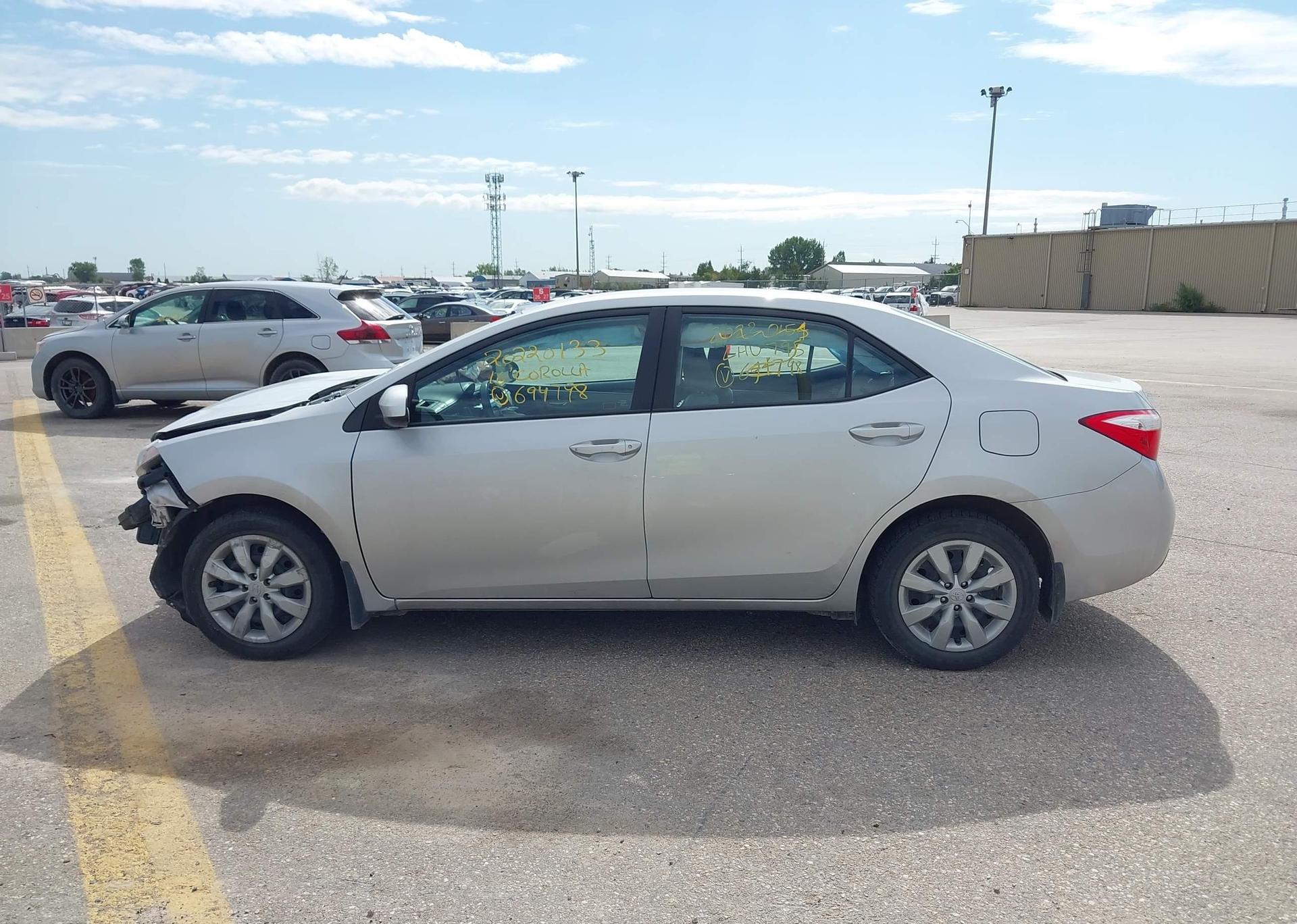 2016 TOYOTA COROLLA LE