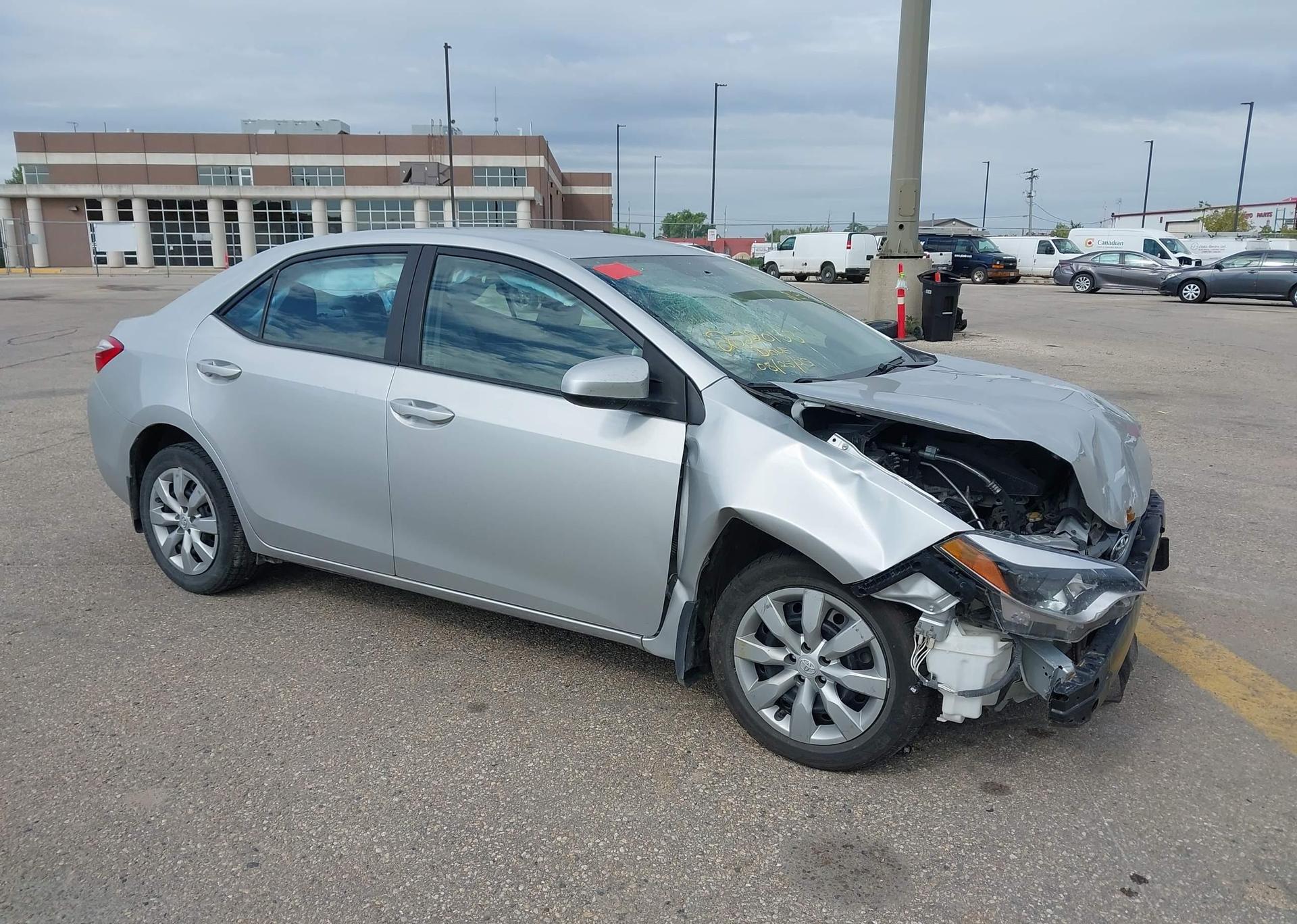 2016 TOYOTA COROLLA LE