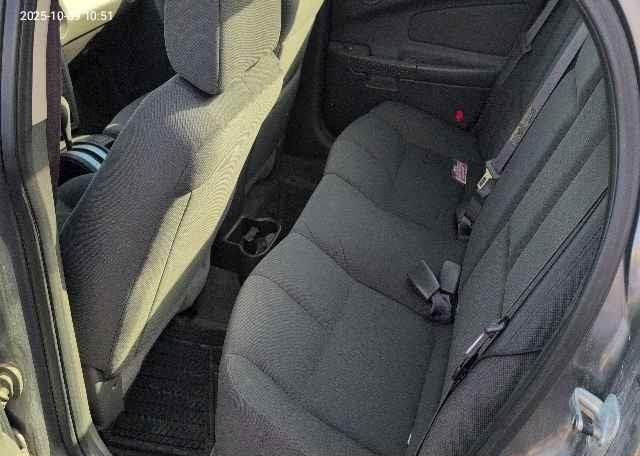 2005 PONTIAC GRAND PRIX