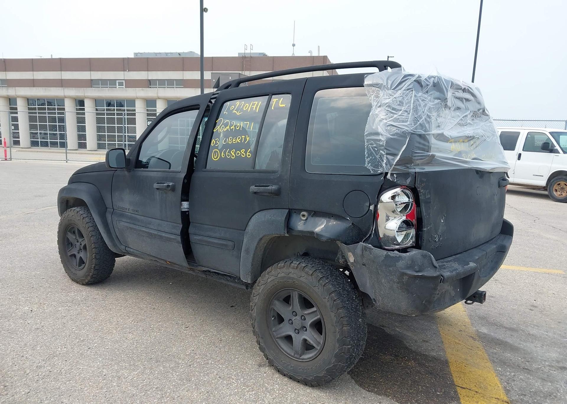 2003 JEEP LIBERTY SPORT