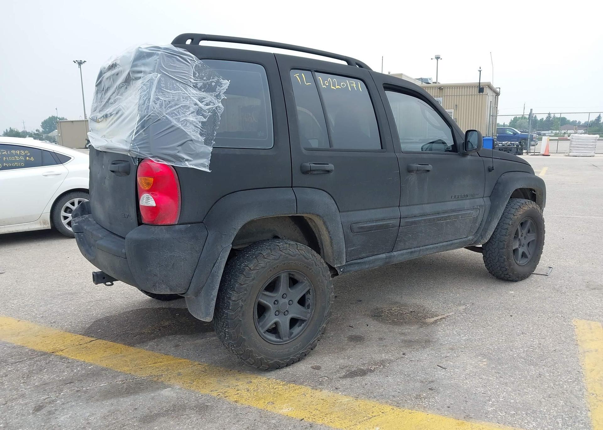 2003 JEEP LIBERTY SPORT