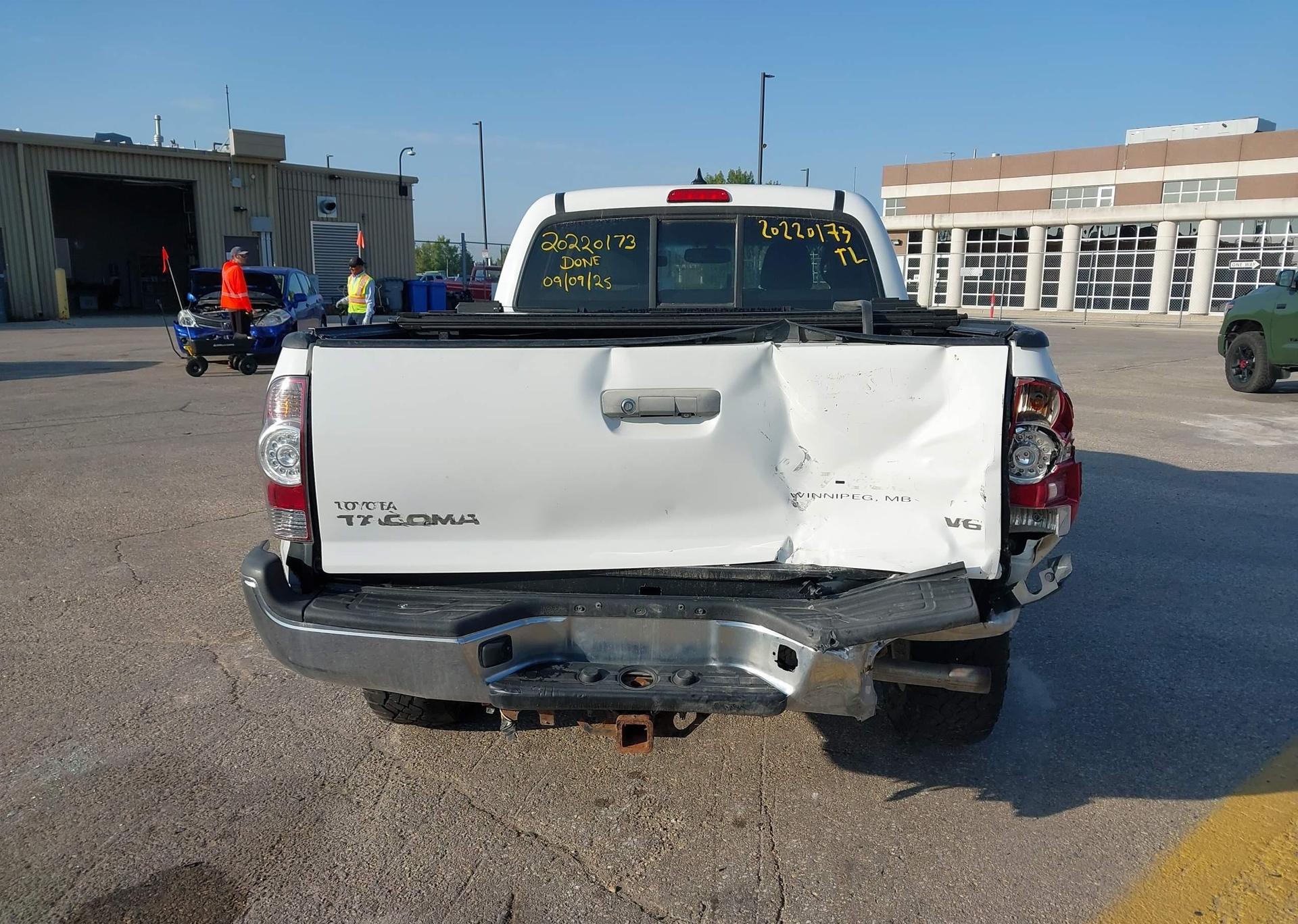2014 TOYOTA TACOMA DOUBLE CAB V6