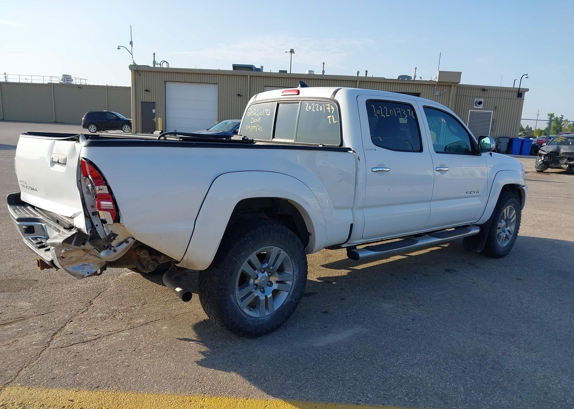 2014 TOYOTA TACOMA DOUBLE CAB V6