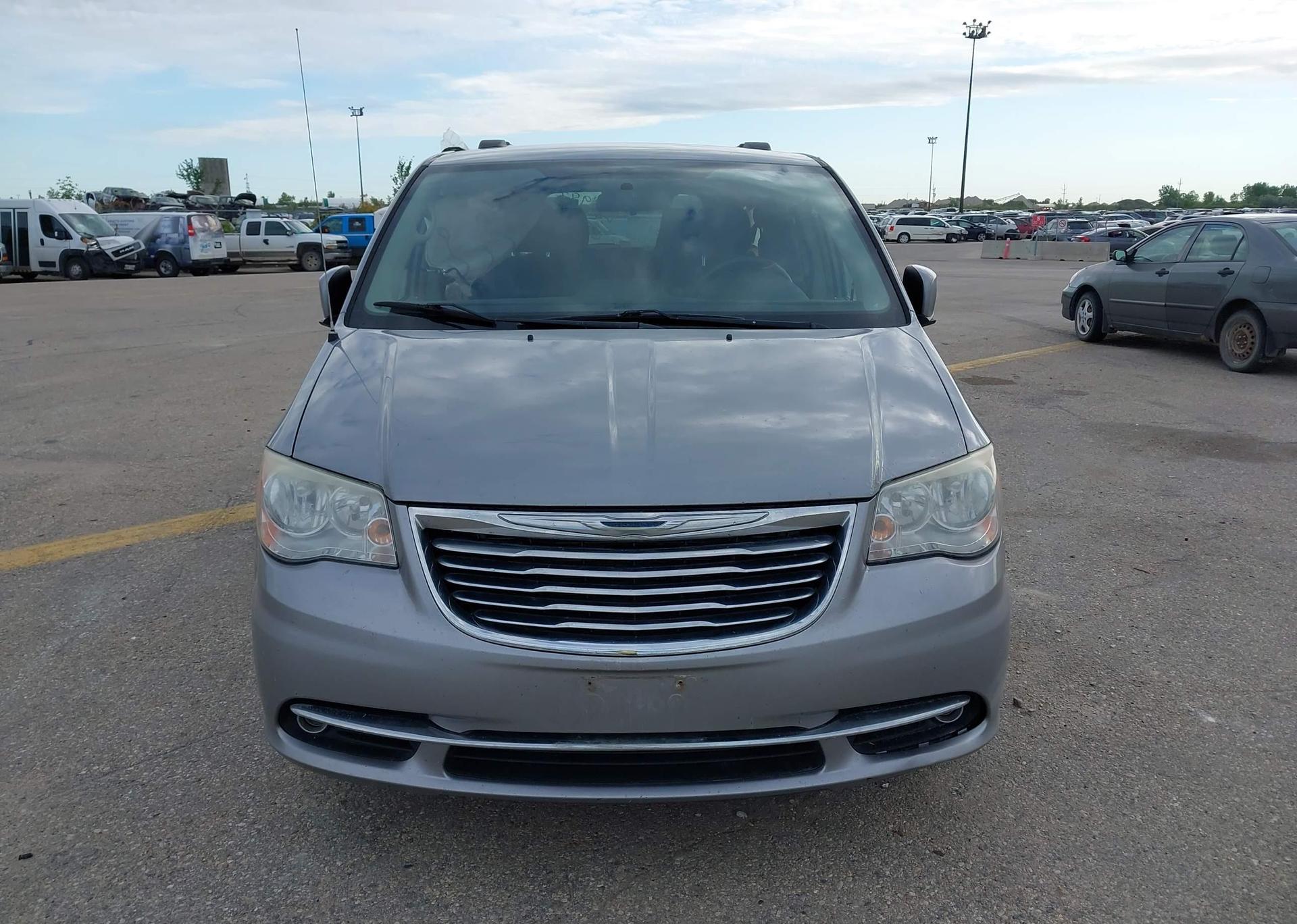 2013 CHRYSLER TOWN & COUNTRY LIMITED