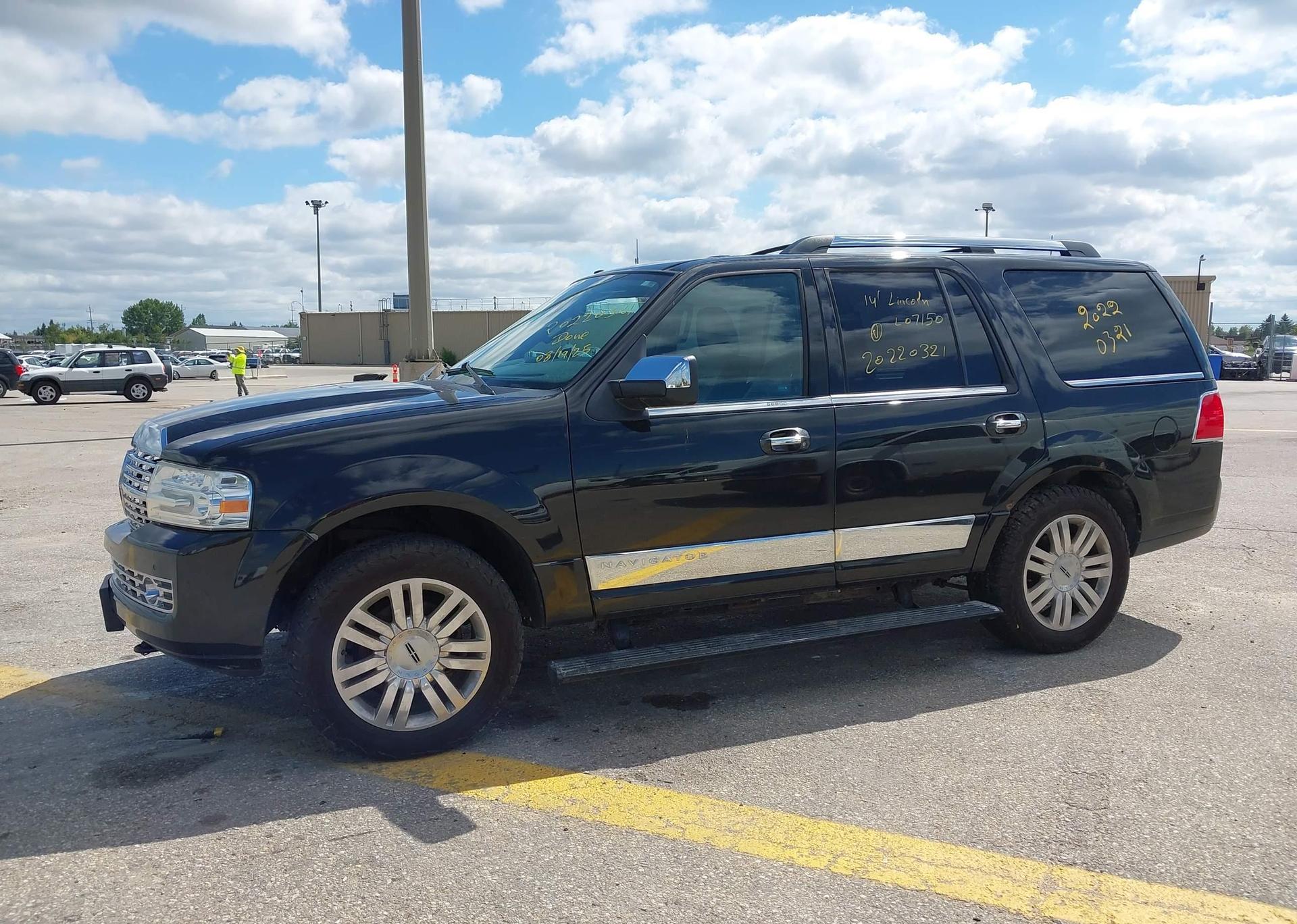 2014 LINCOLN NAVIGATOR