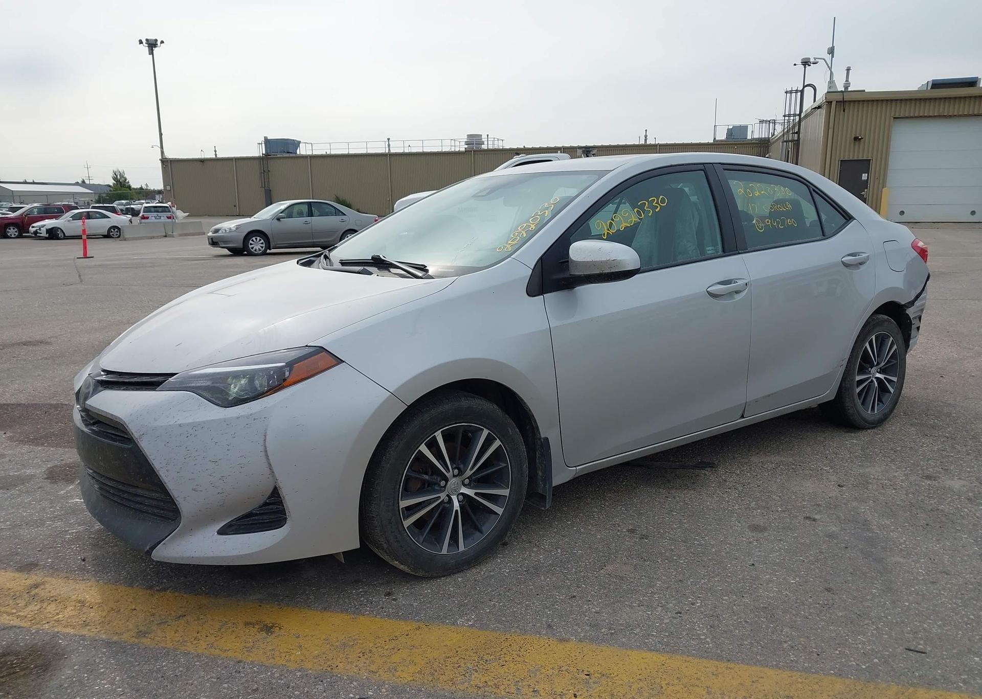 2017 TOYOTA COROLLA LE
