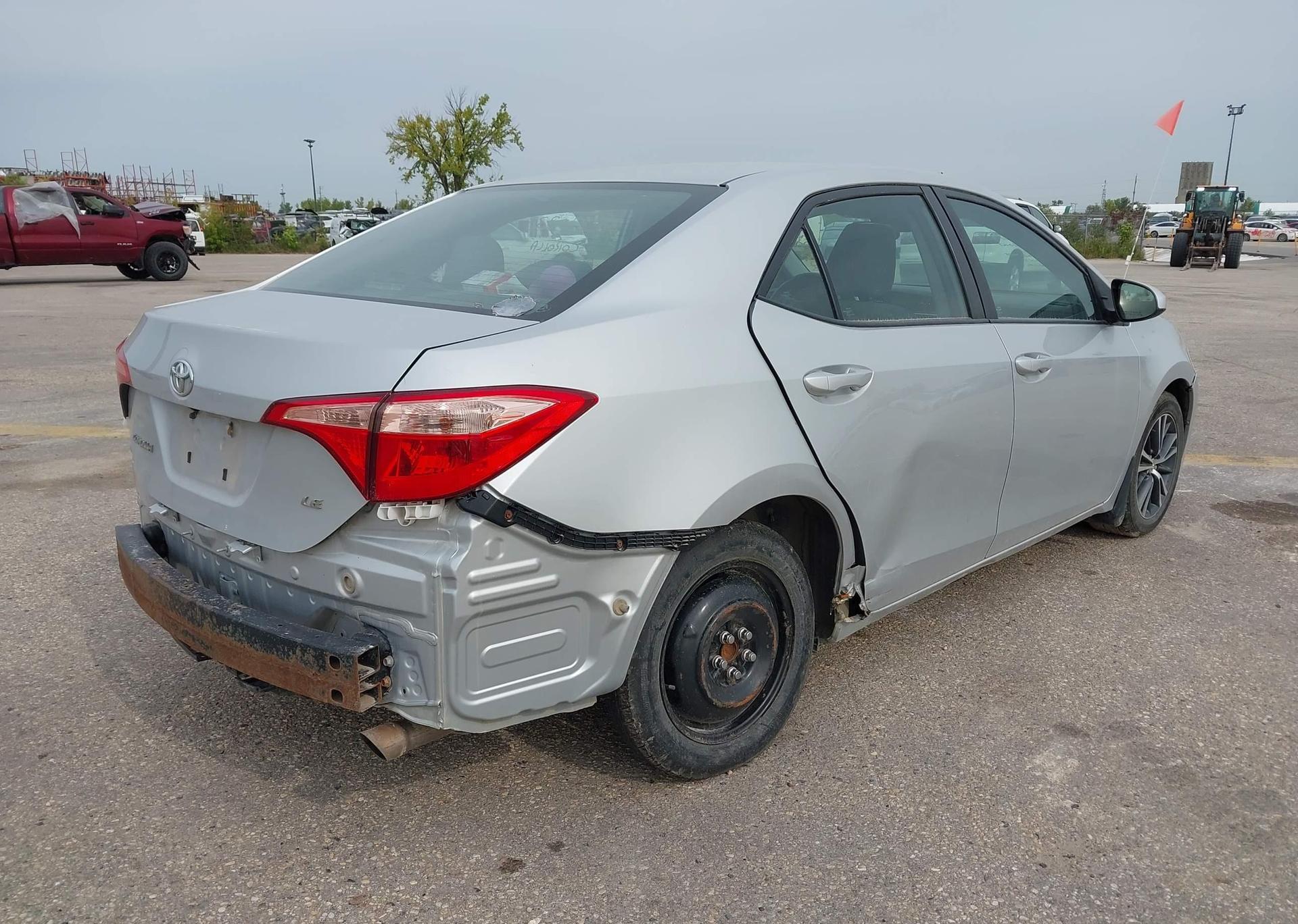 2017 TOYOTA COROLLA LE
