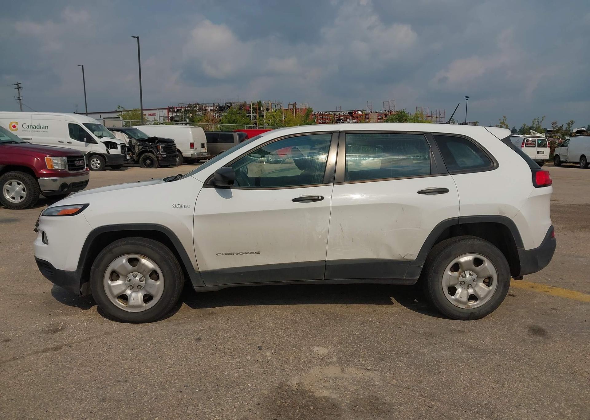 2015 JEEP CHEROKEE SPORT