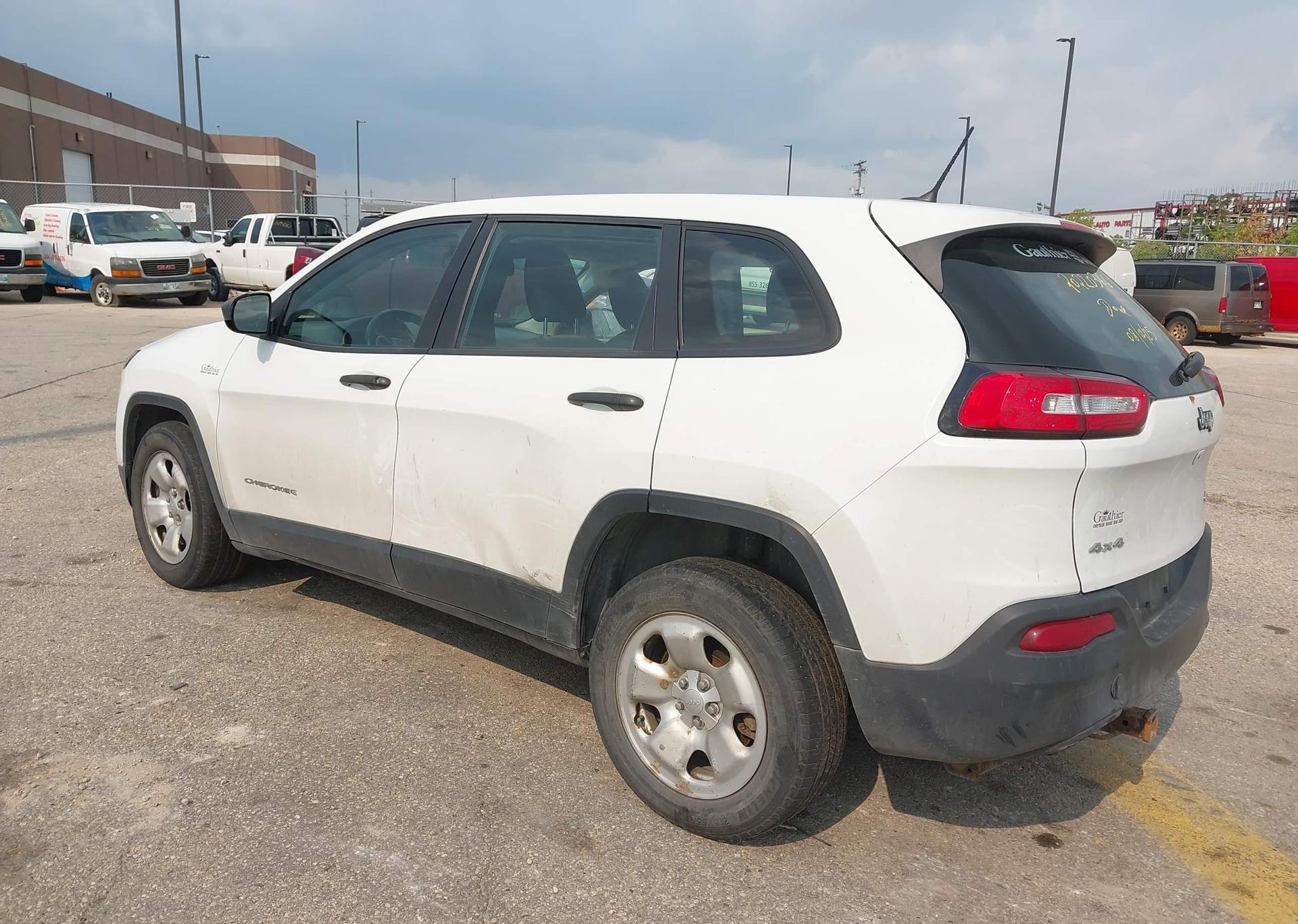 2015 JEEP CHEROKEE SPORT