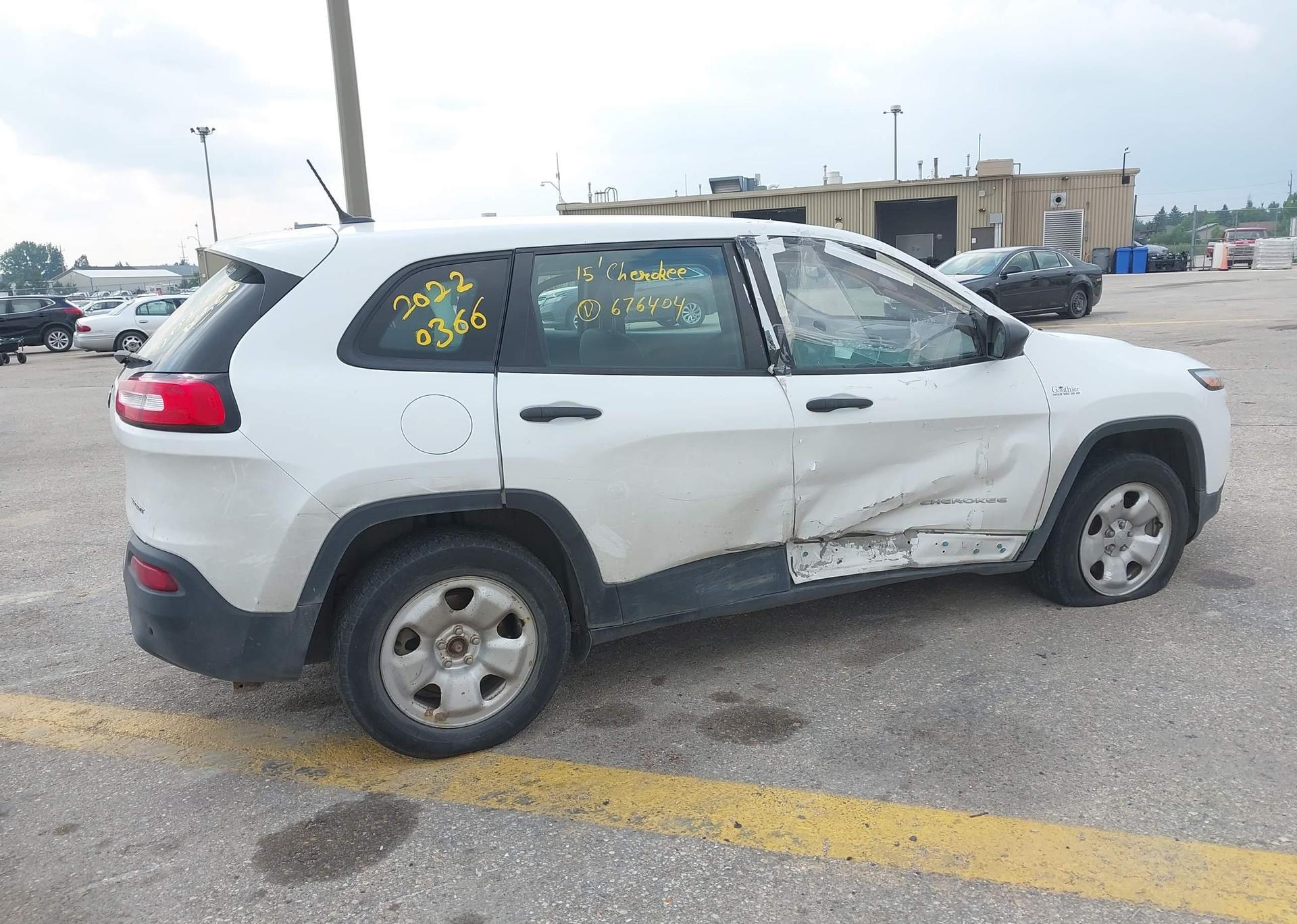 2015 JEEP CHEROKEE SPORT