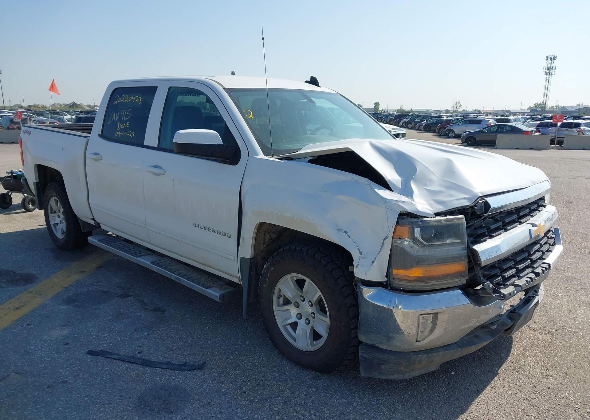 2017 CHEVROLET SILVERADO 1500 LT CREW CAB