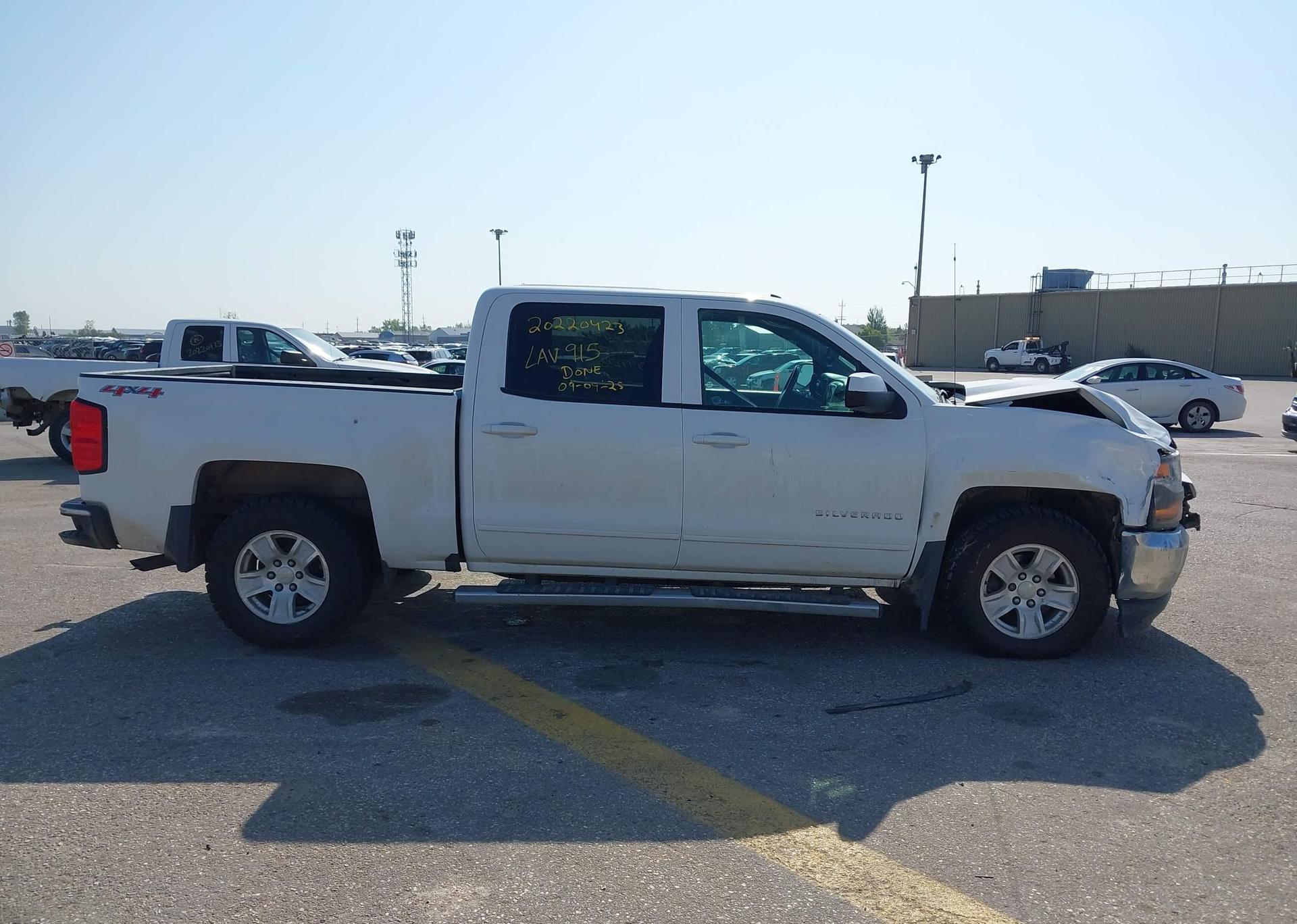 2017 CHEVROLET SILVERADO 1500 LT CREW CAB