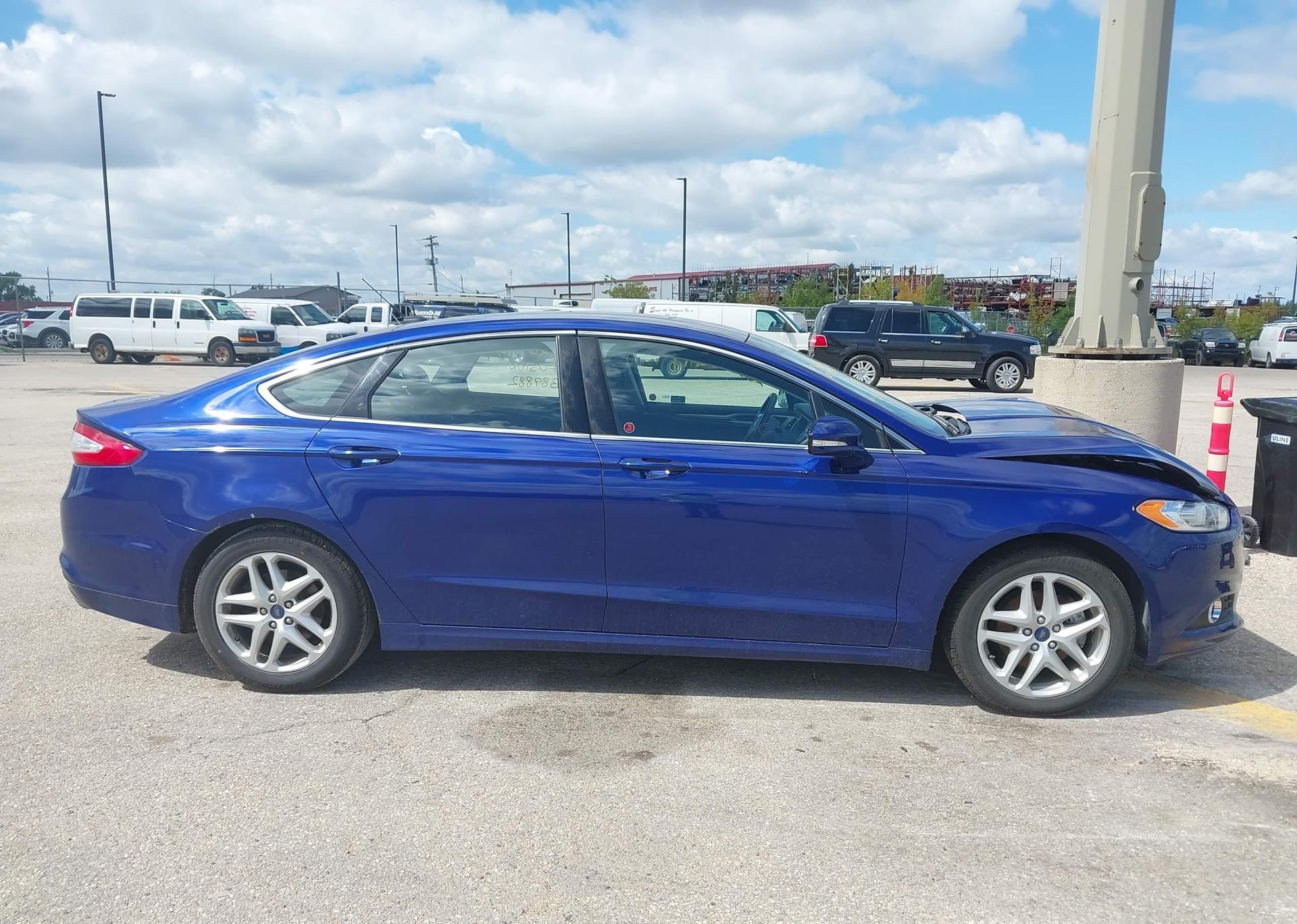 2014 FORD FUSION SE