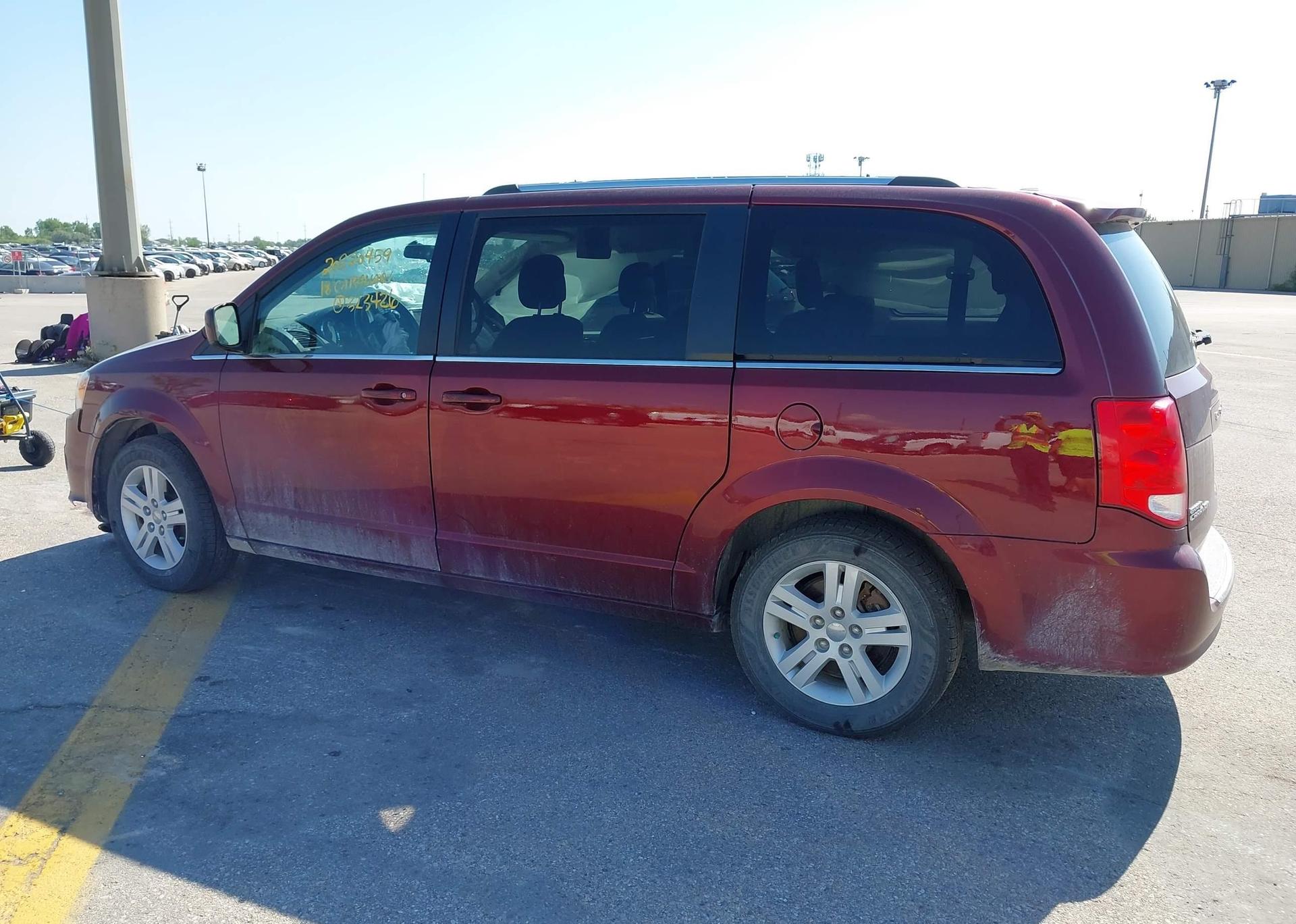 2018 DODGE GRAND CARAVAN CREW