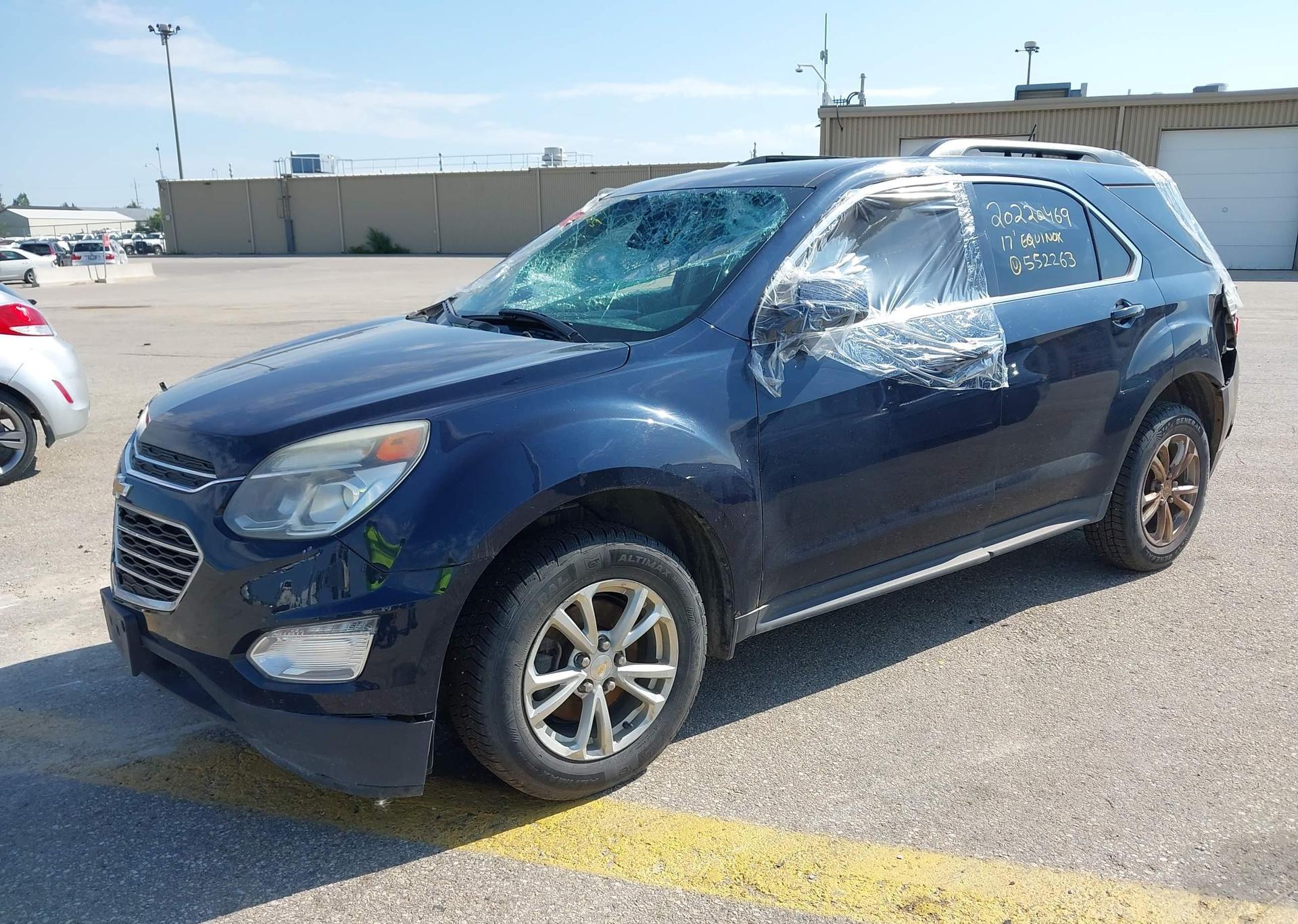 2017 CHEVROLET EQUINOX LT