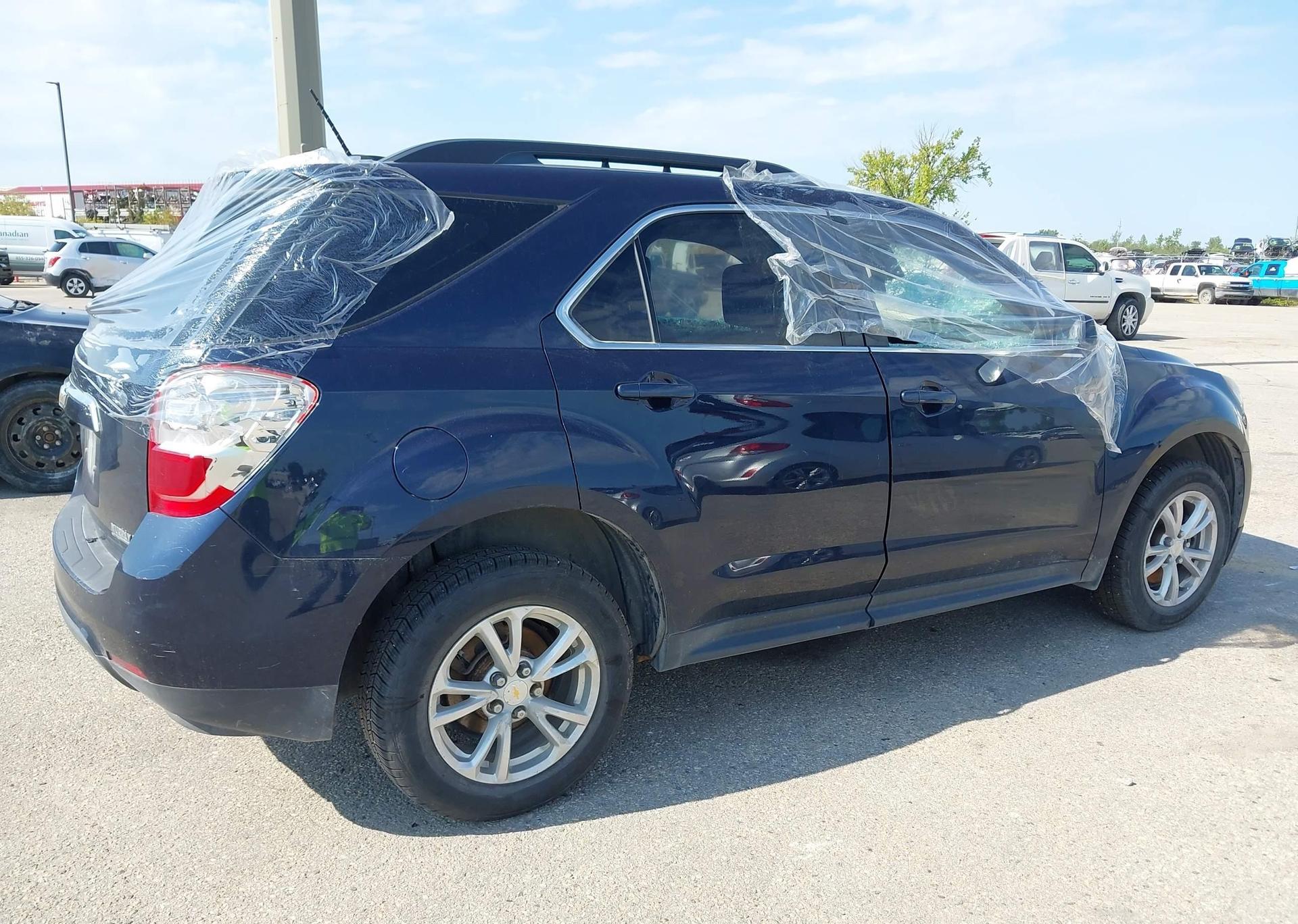 2017 CHEVROLET EQUINOX LT