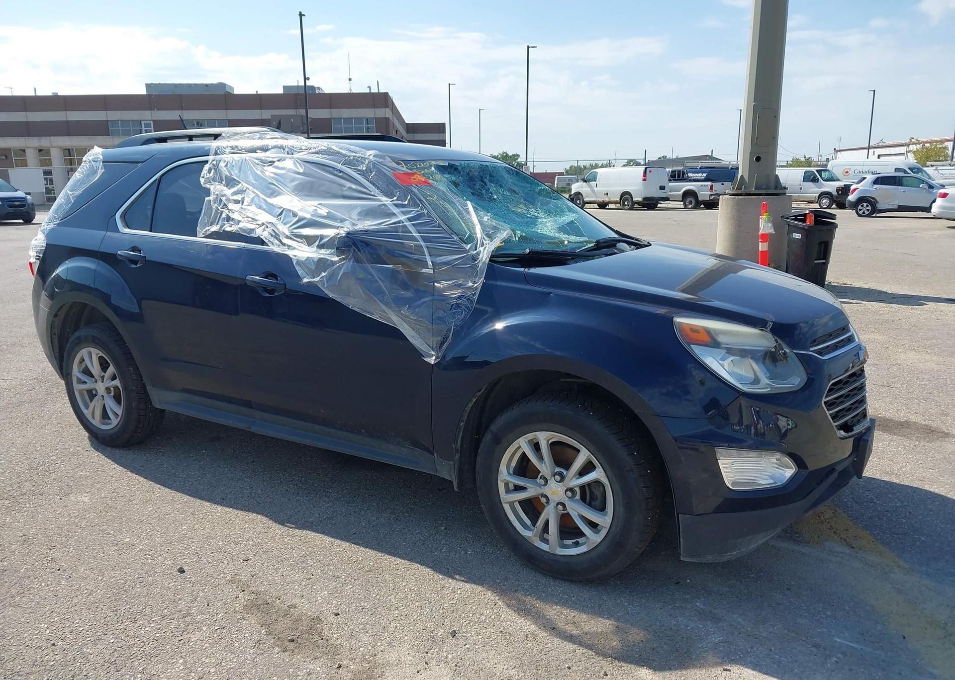 2017 CHEVROLET EQUINOX LT