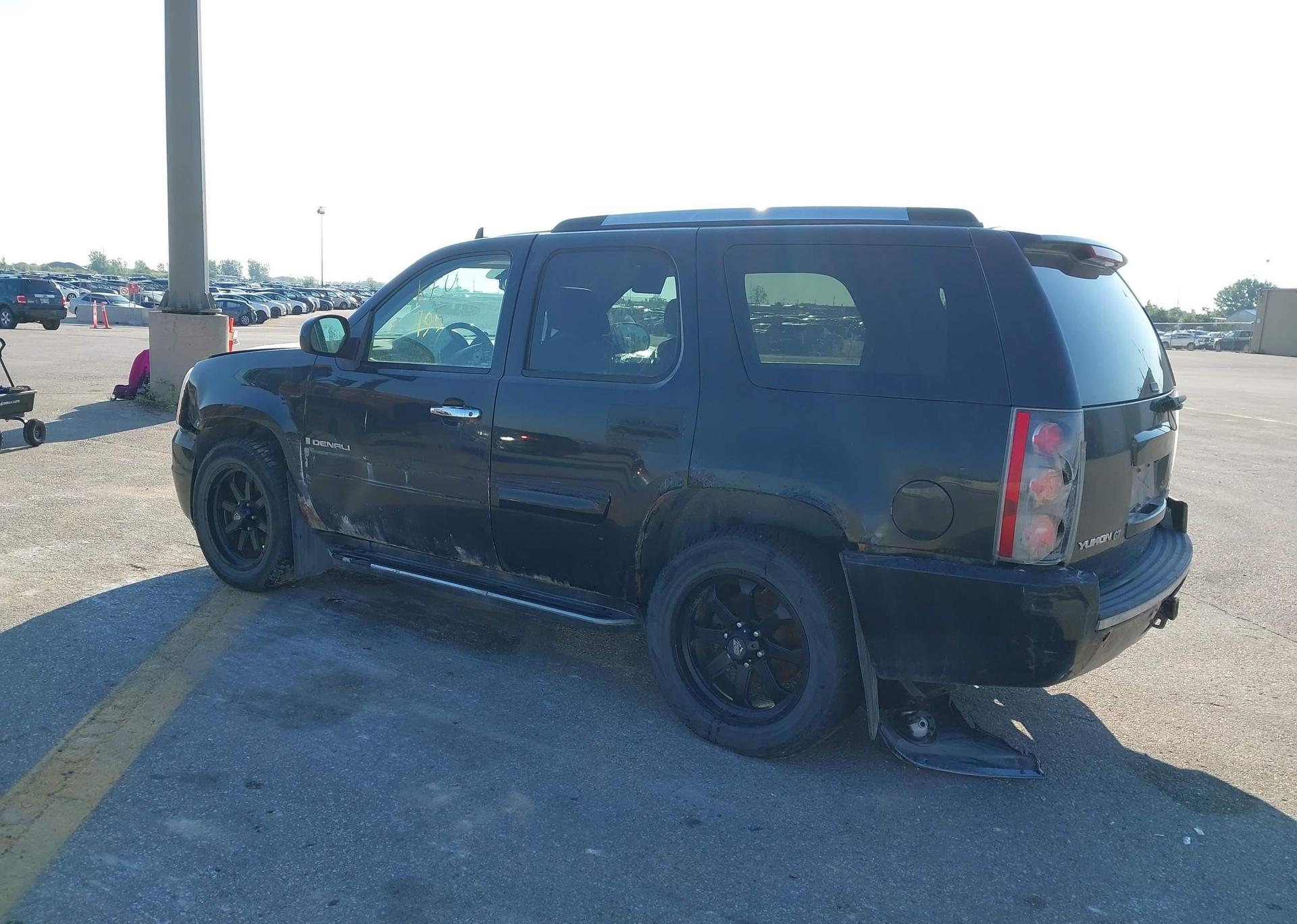 2007 GMC YUKON DENALI