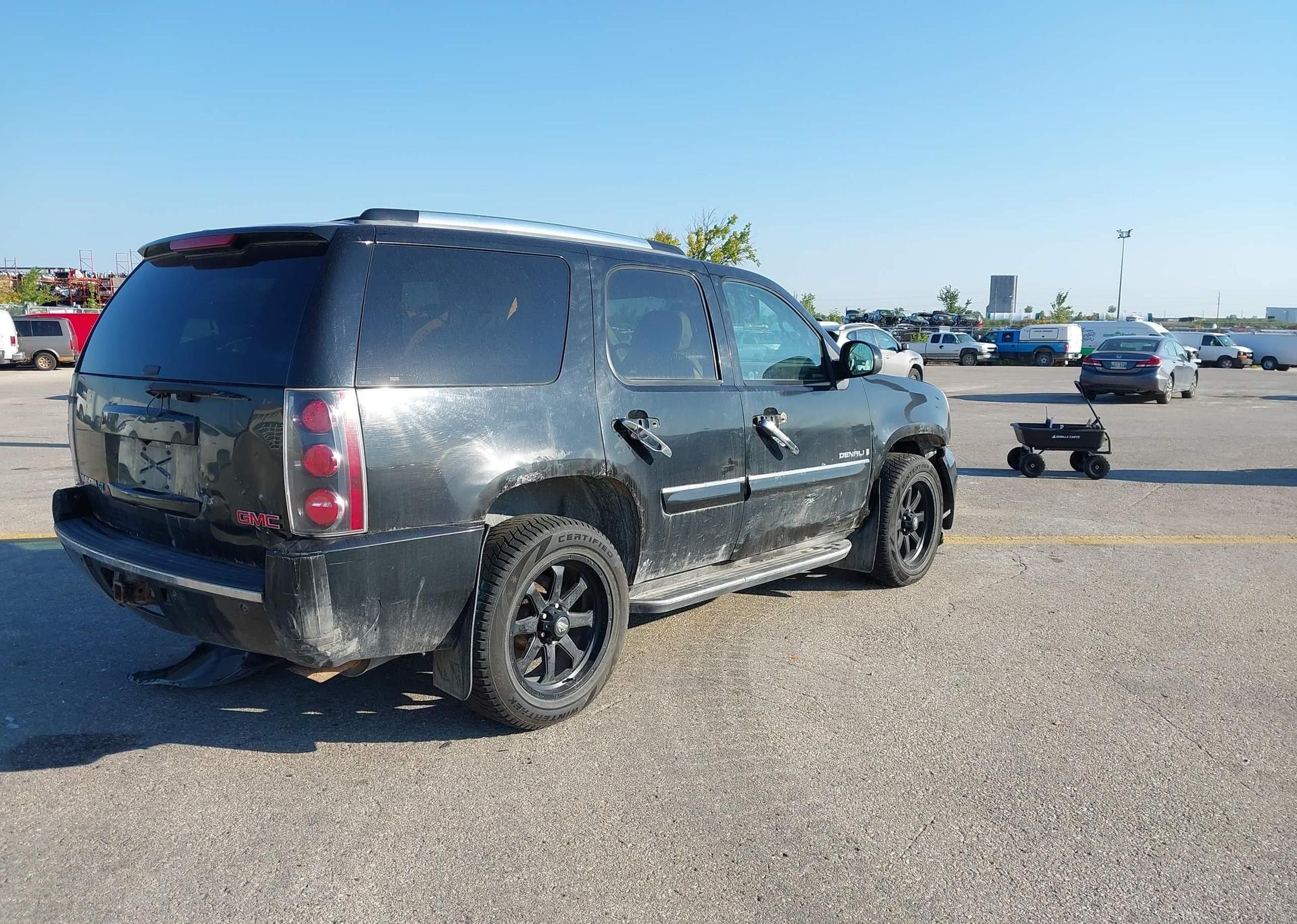 2007 GMC YUKON DENALI