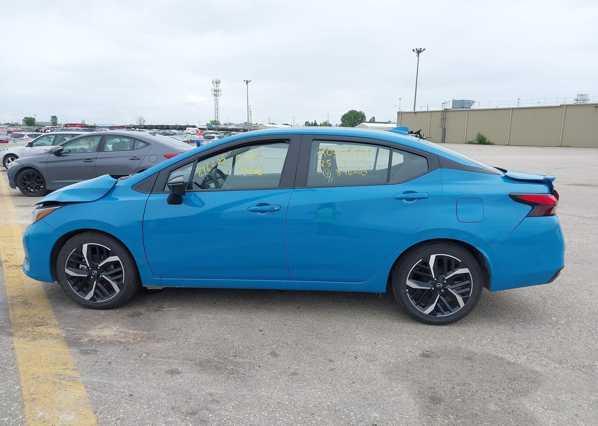 2025 NISSAN VERSA 1.6 SR