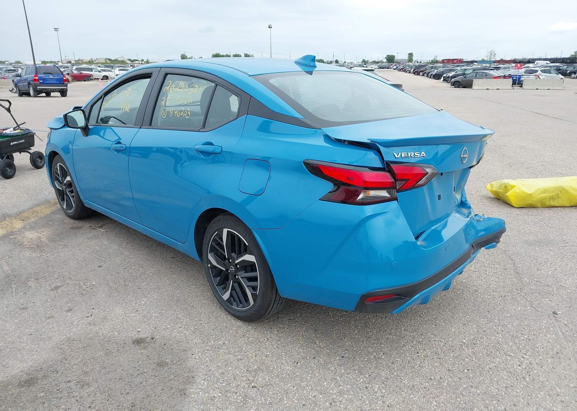 2025 NISSAN VERSA 1.6 SR