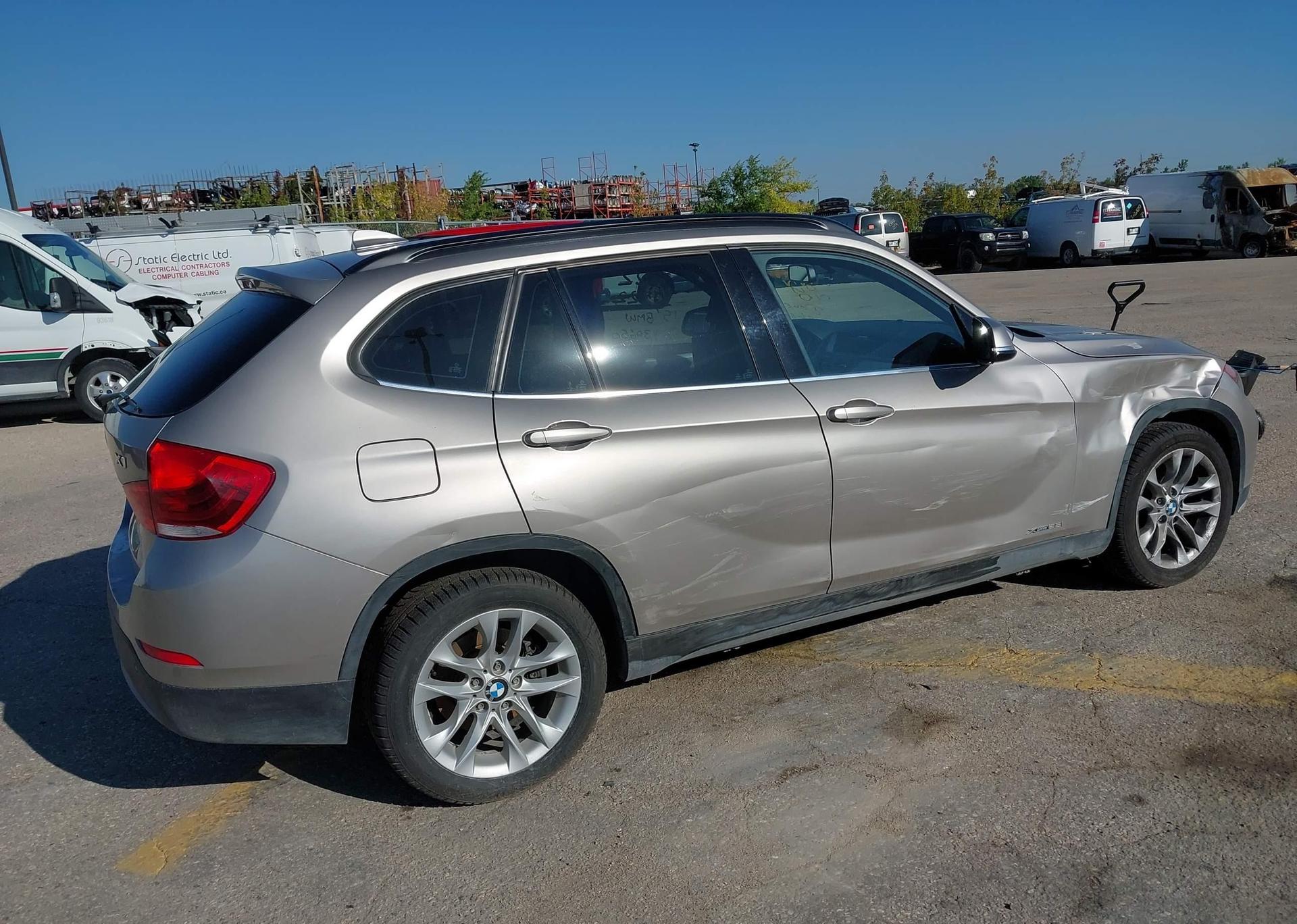 2015 BMW X1 28I