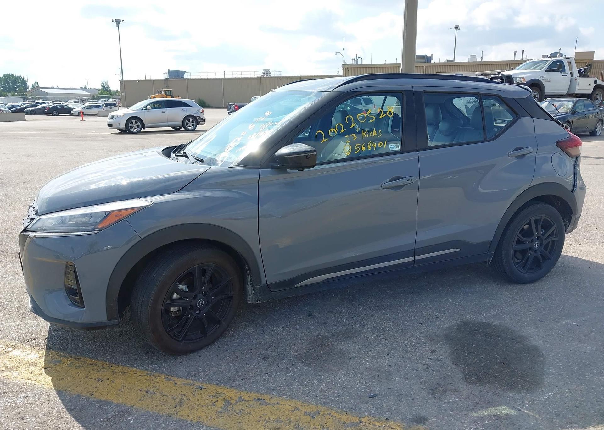 2023 NISSAN KICKS SR