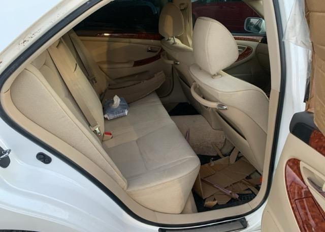 2004 TOYOTA CROWN ROYAL