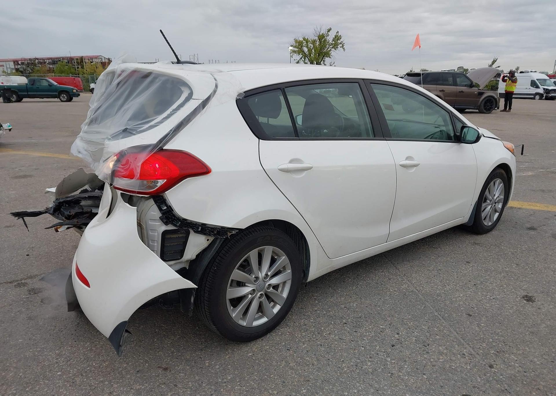 2016 KIA FORTE LX