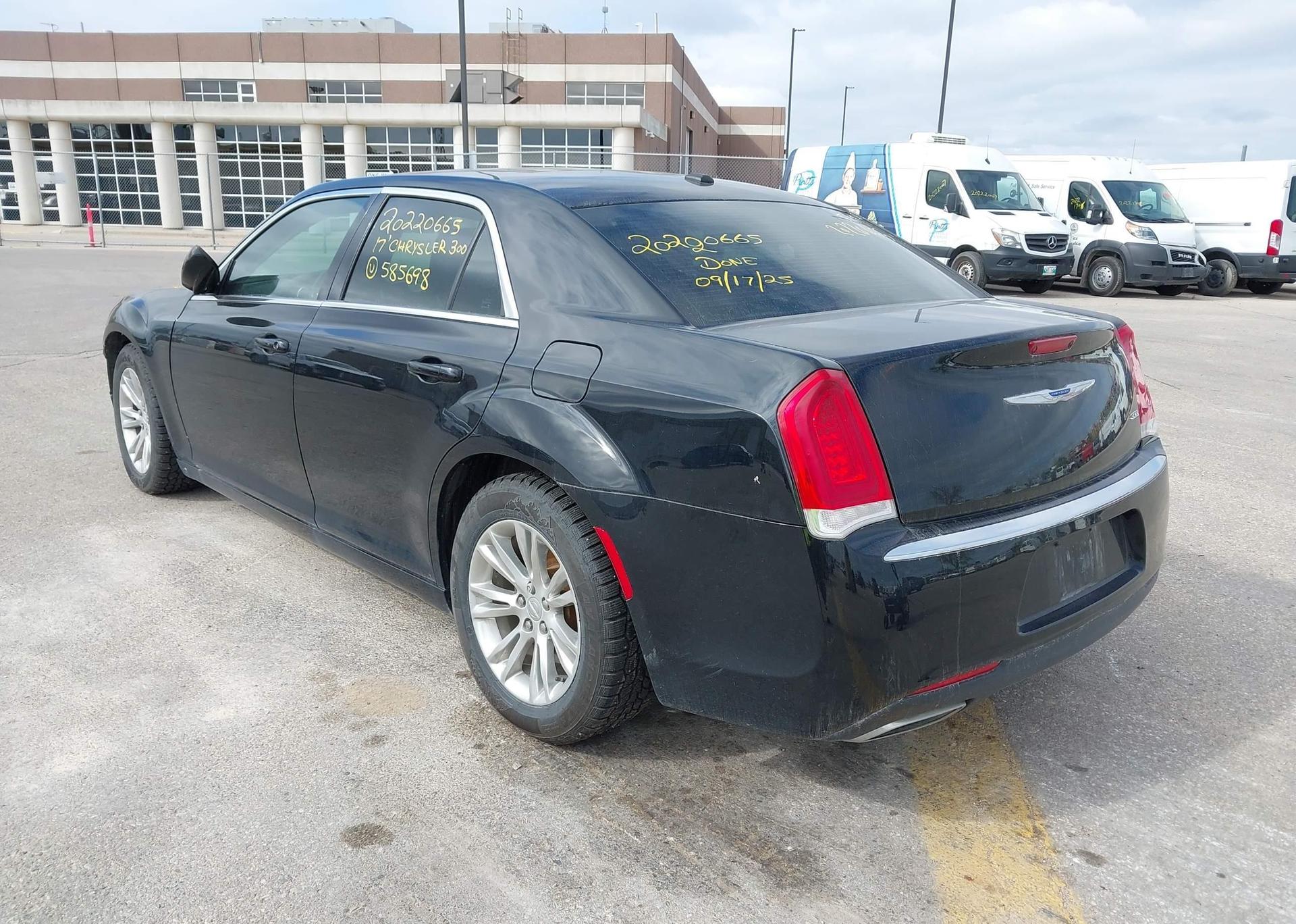 2017 CHRYSLER 300 TOURING