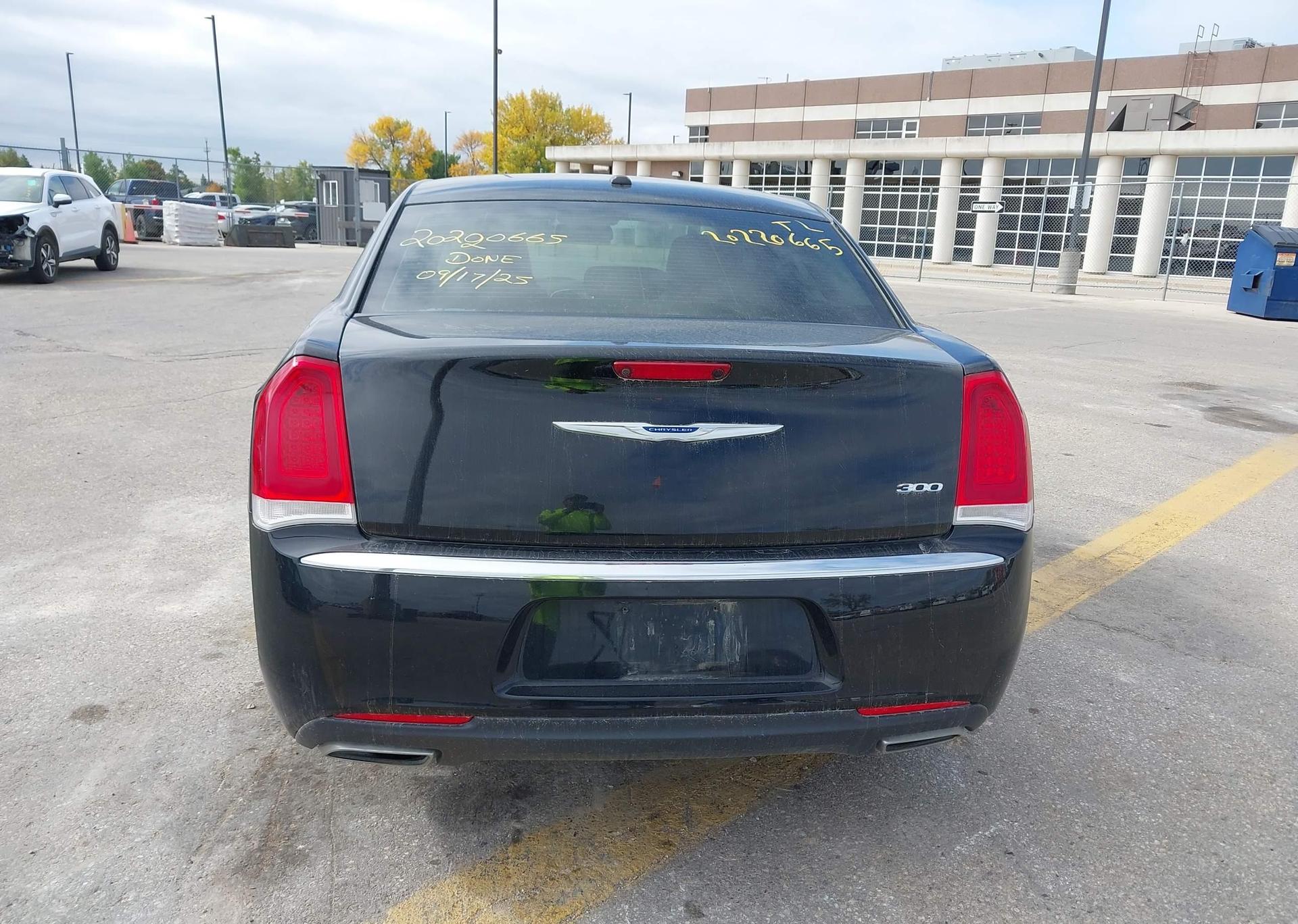 2017 CHRYSLER 300 TOURING