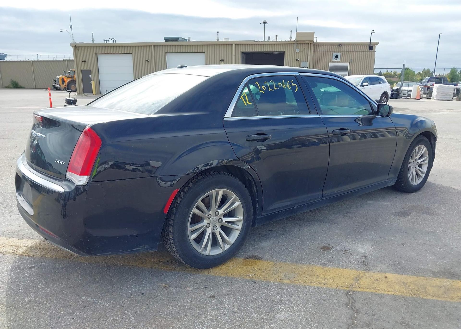 2017 CHRYSLER 300 TOURING