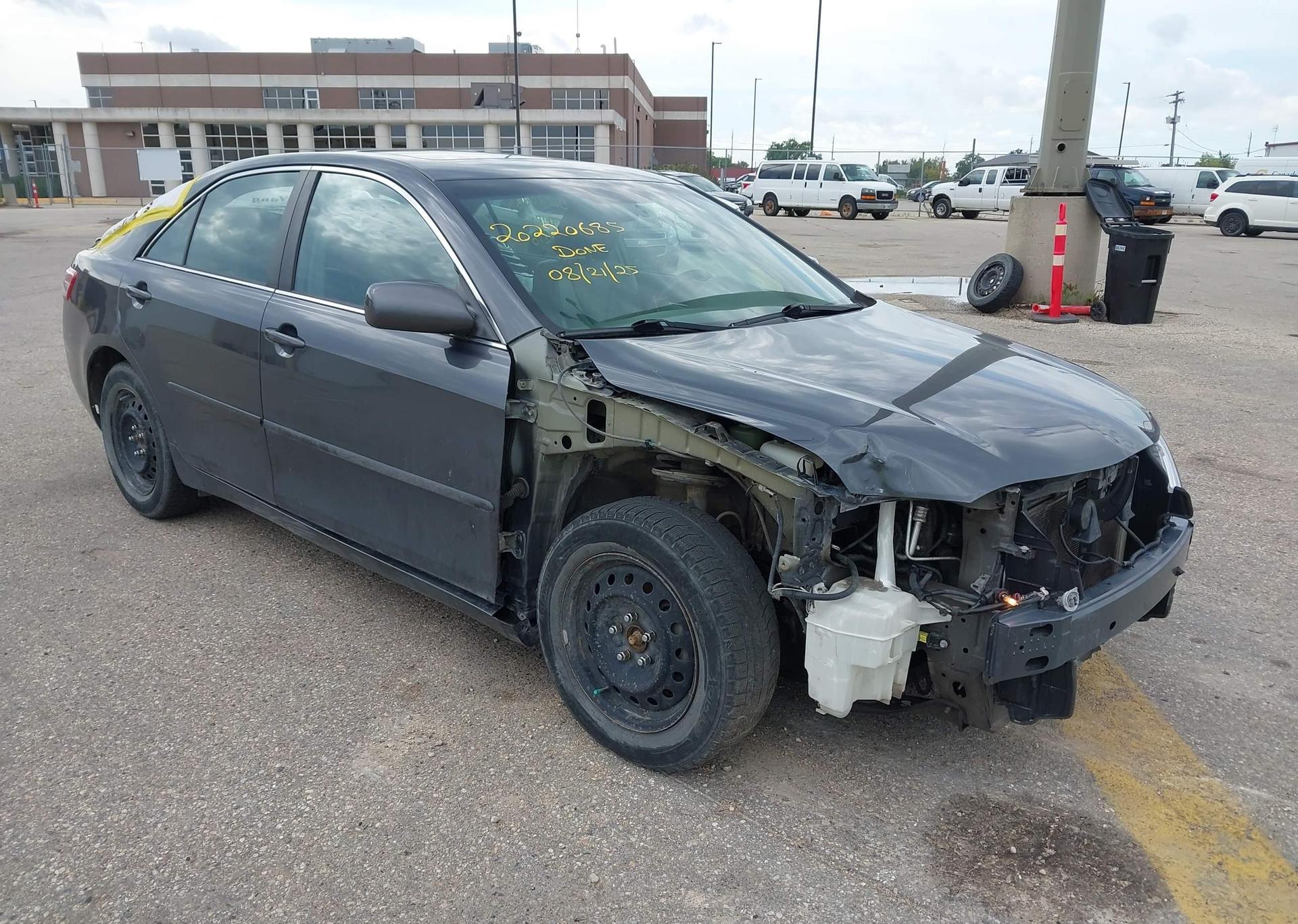 2010 TOYOTA CAMRY