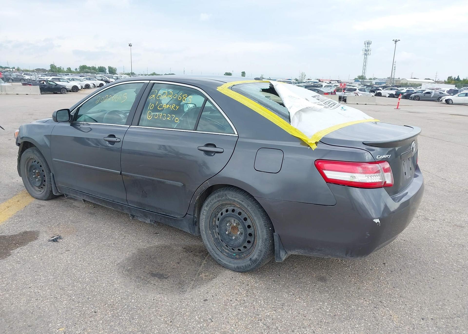 2010 TOYOTA CAMRY