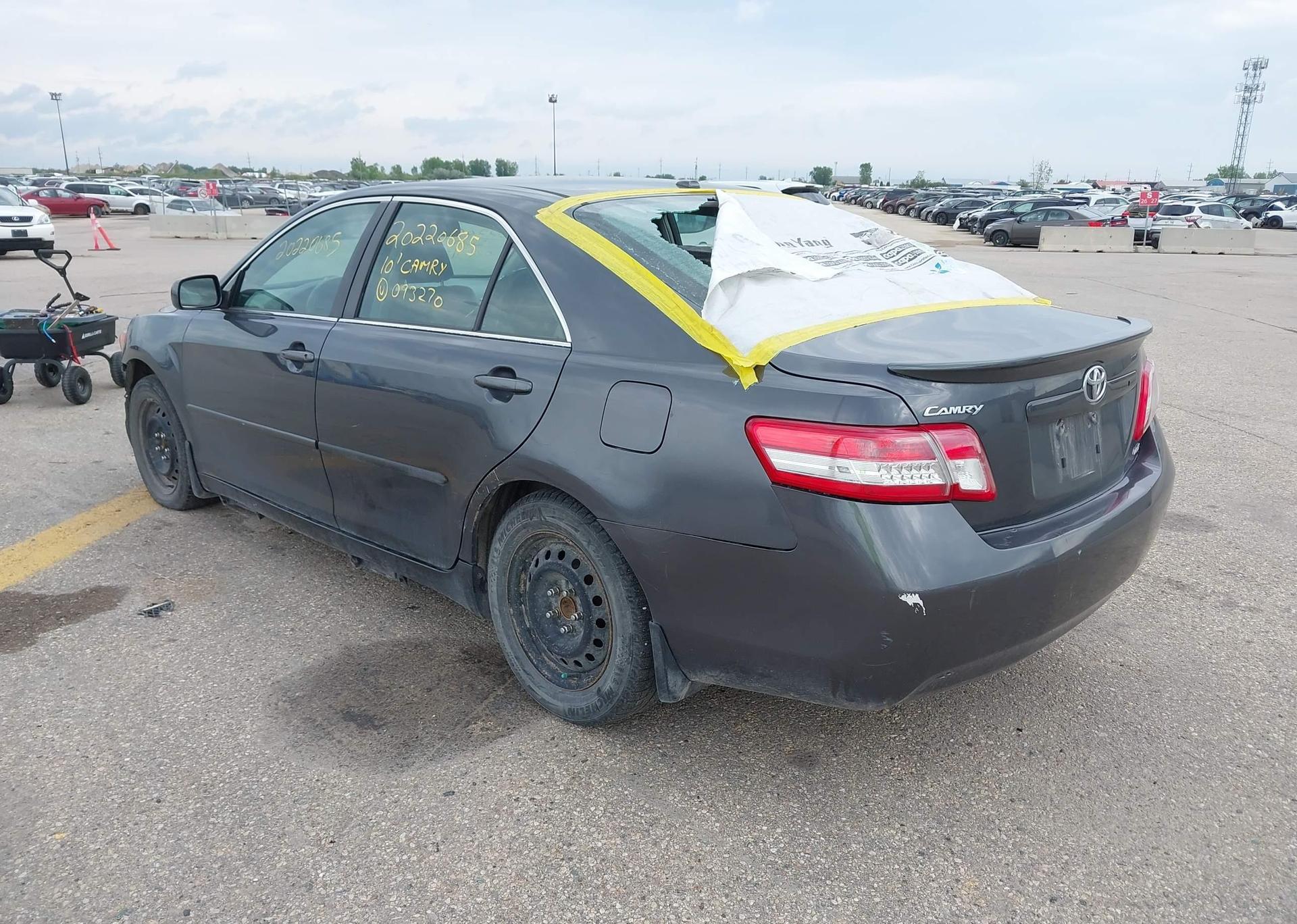 2010 TOYOTA CAMRY