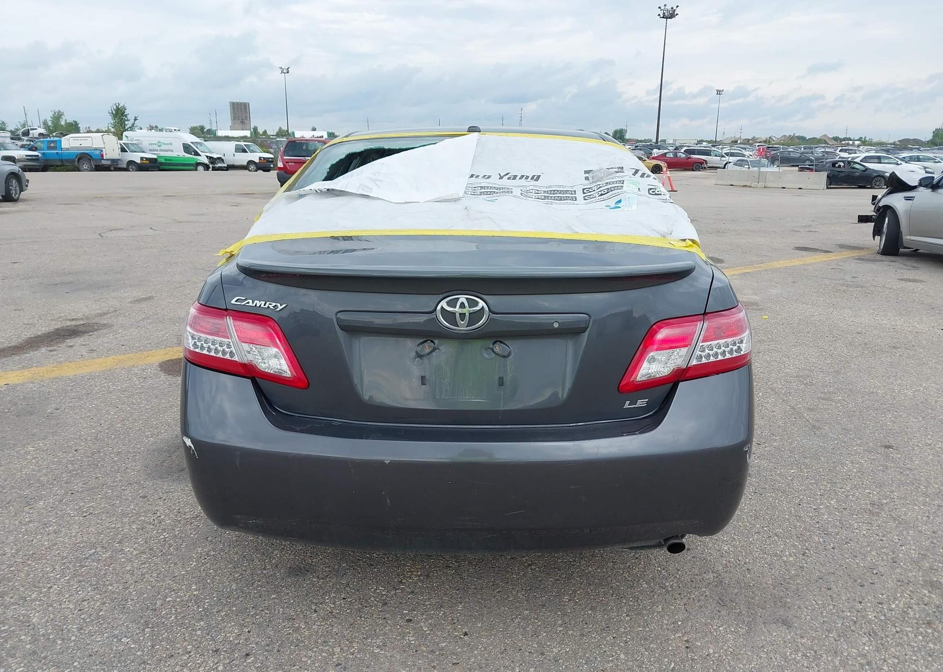 2010 TOYOTA CAMRY