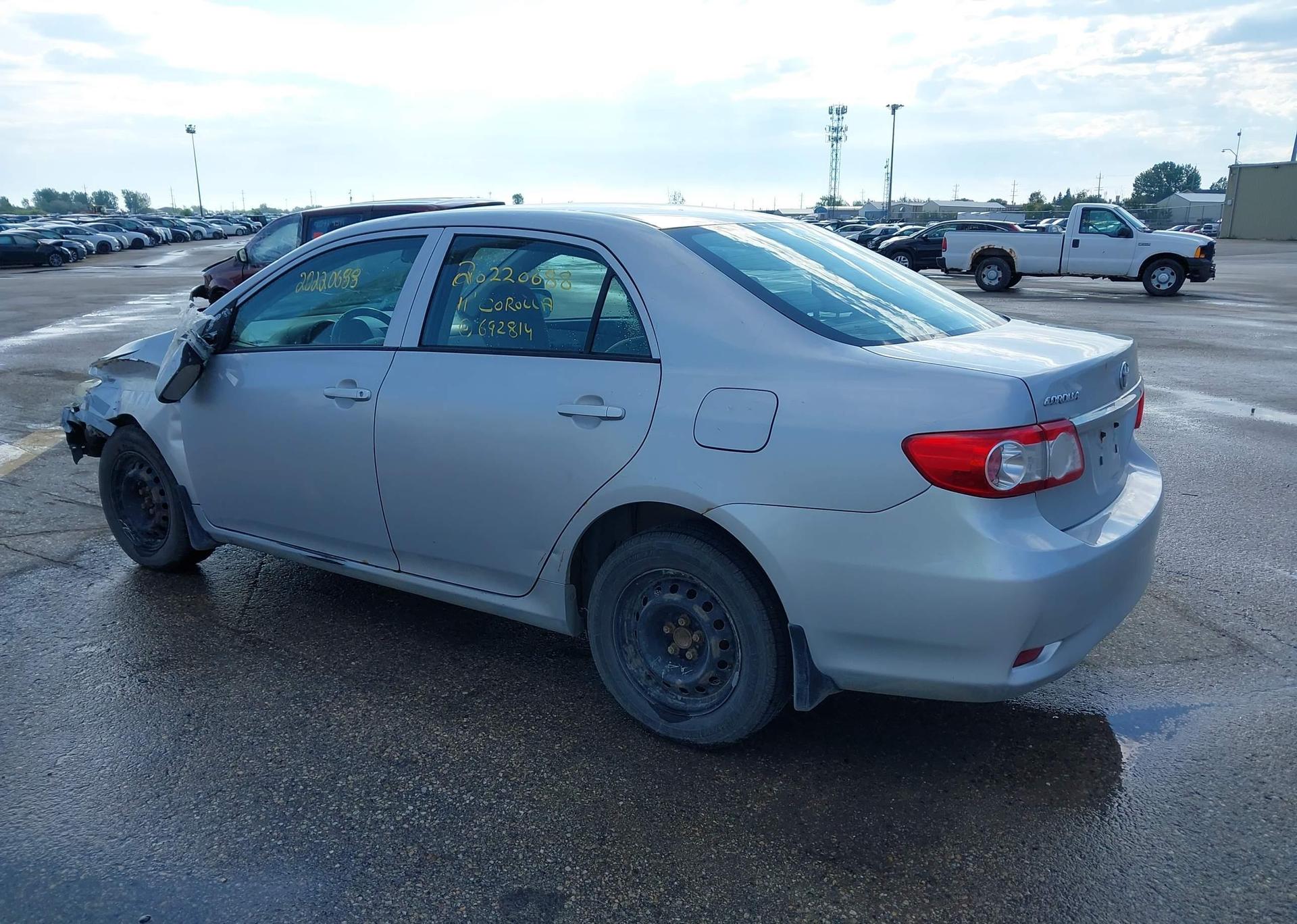 2011 TOYOTA COROLLA CE