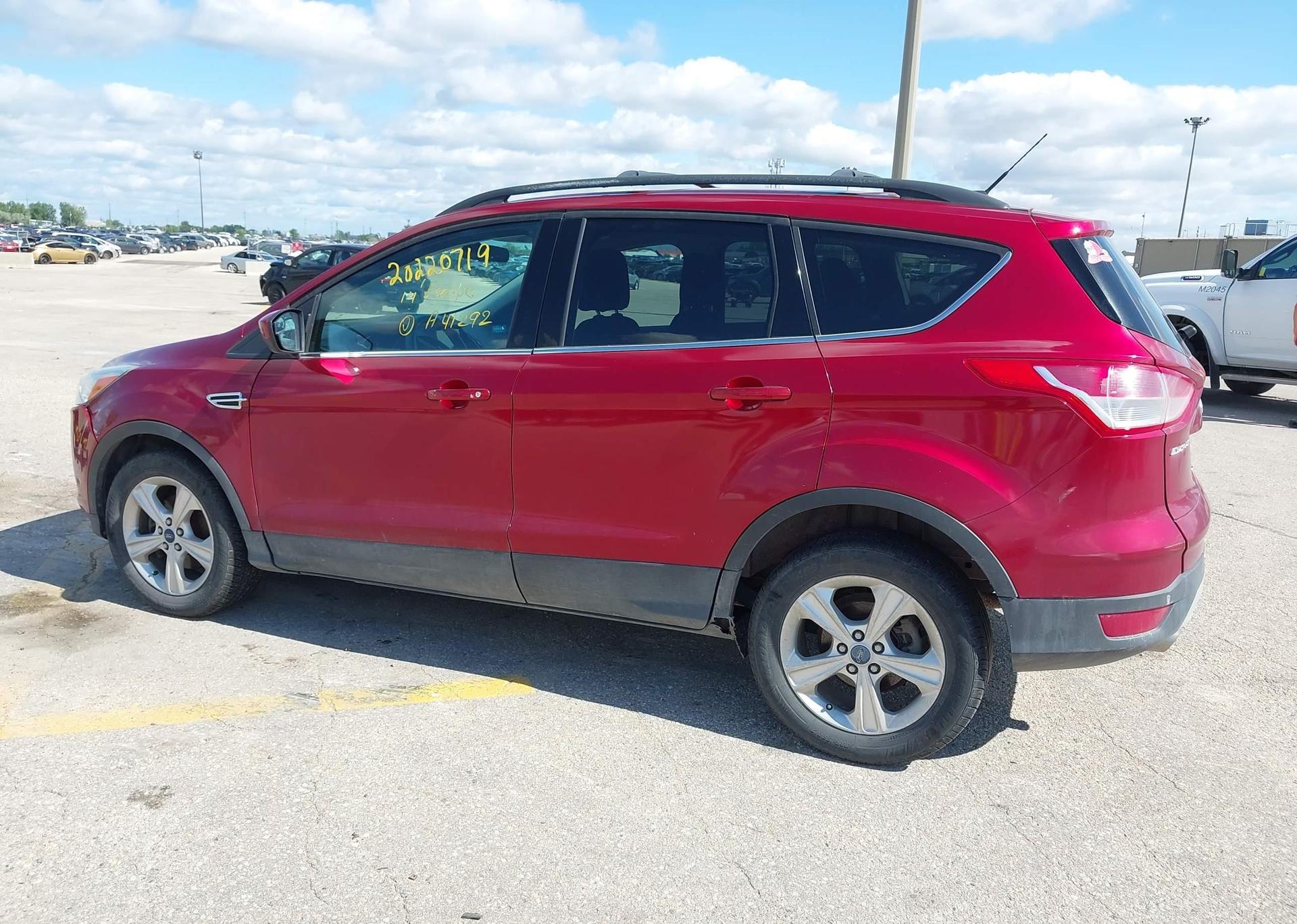 2014 FORD ESCAPE SE