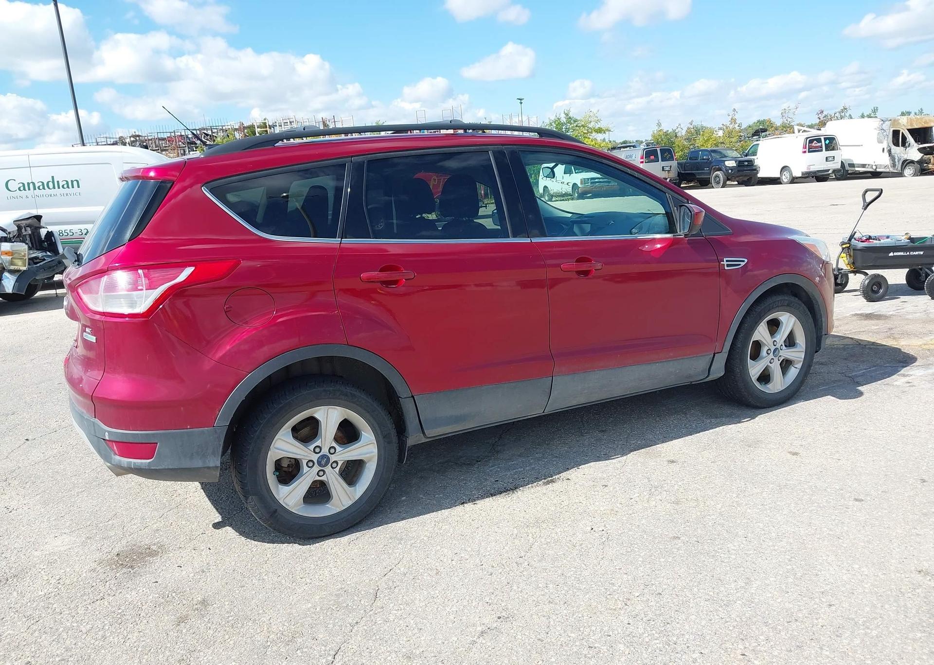 2014 FORD ESCAPE SE