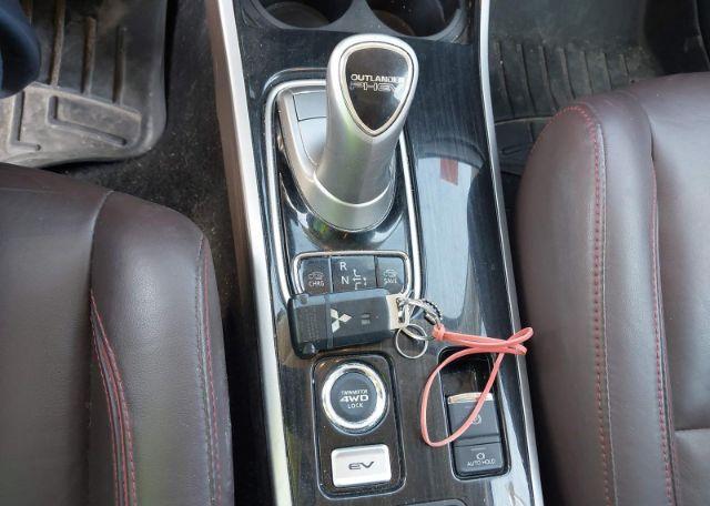2018 MITSUBISHI OUTLANDER SE HYBRID