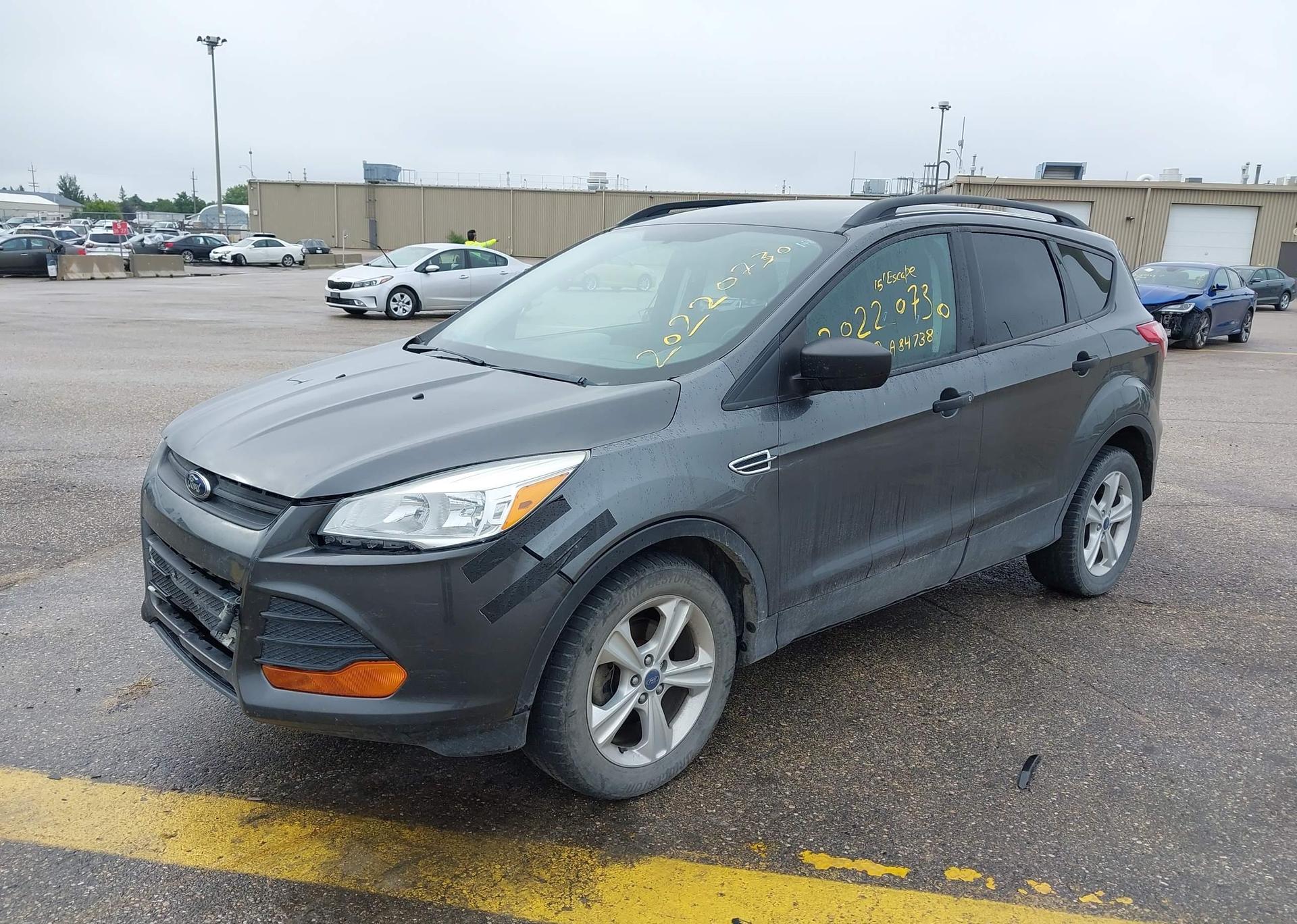 2015 FORD ESCAPE S