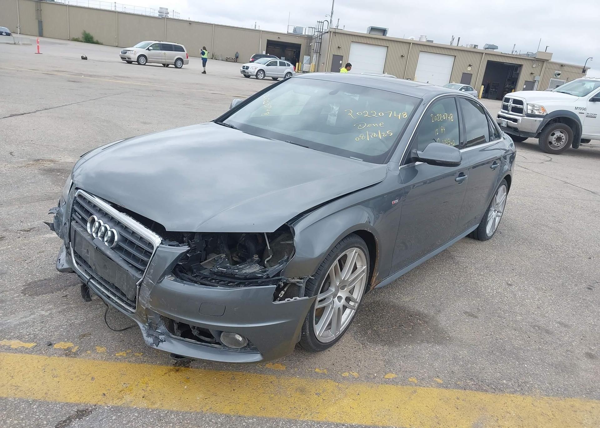 2012 AUDI A4 2.0T QUATTRO