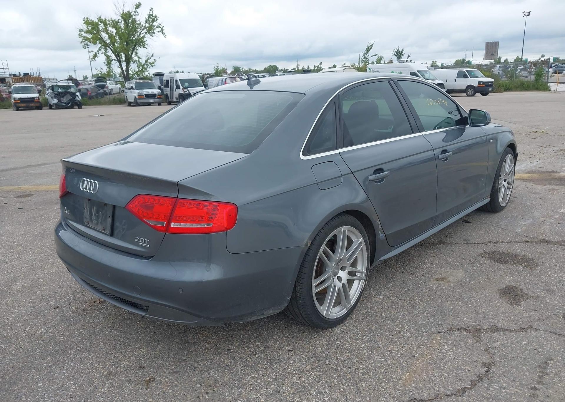2012 AUDI A4 2.0T QUATTRO