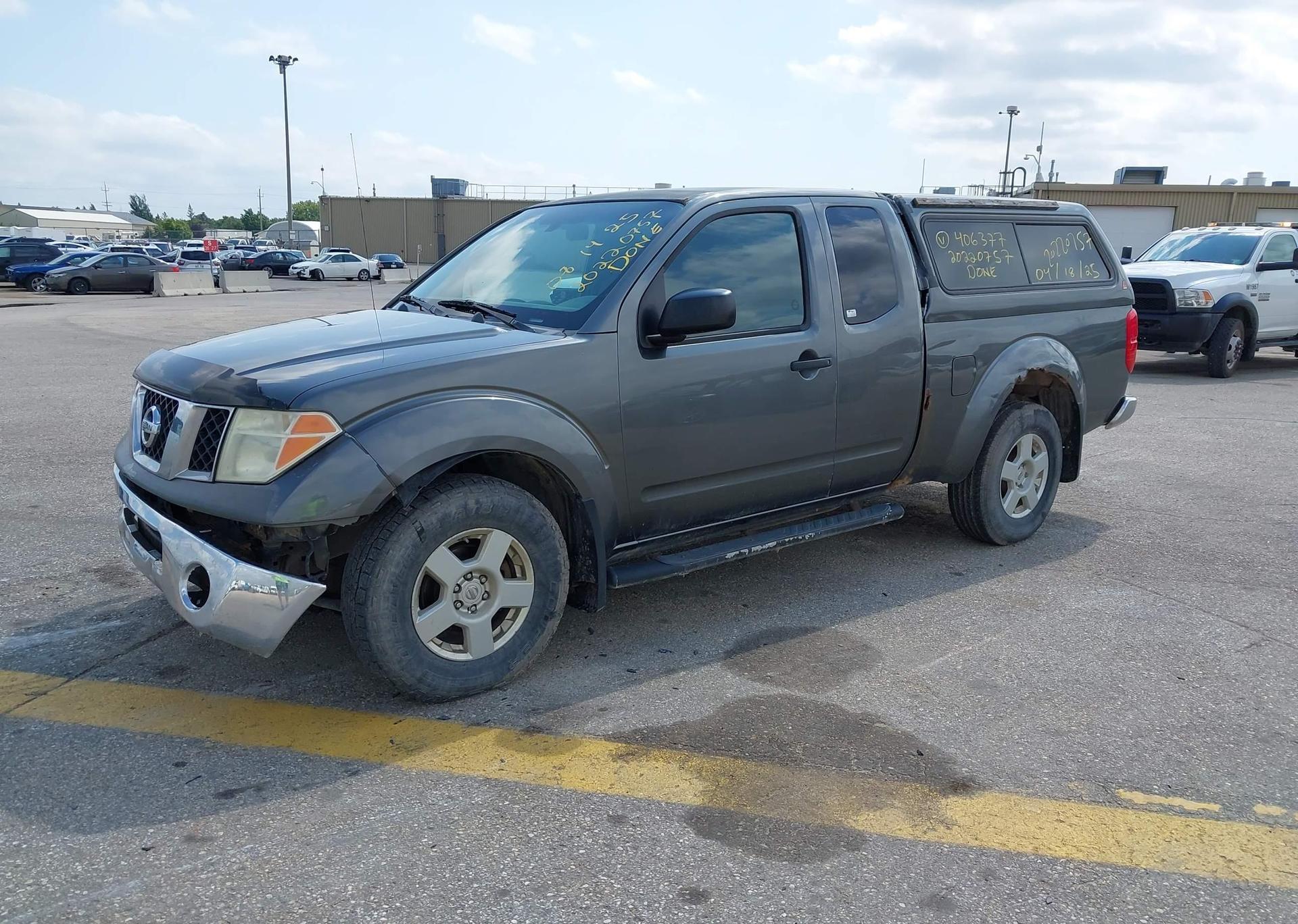 2005 NISSAN FRONTIER SE KING CAB V6
