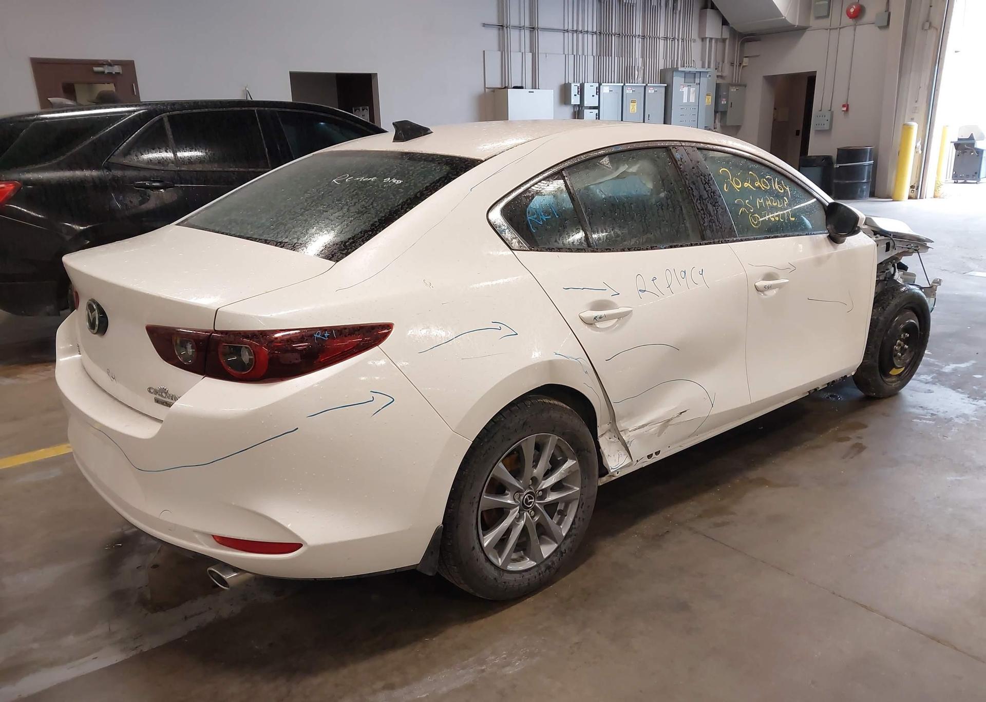 2025 MAZDA MAZDA3 GS I-ACTIV
