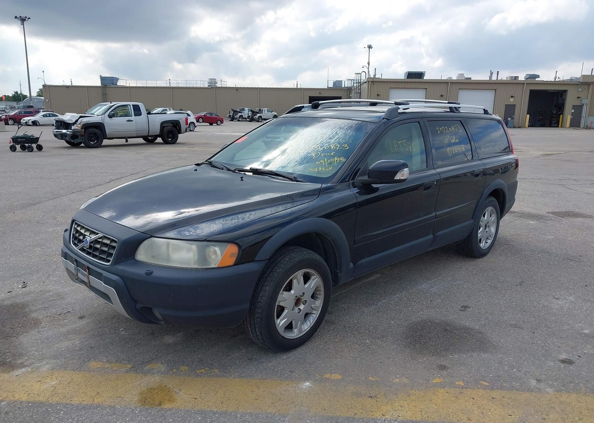 2007 VOLVO XC70