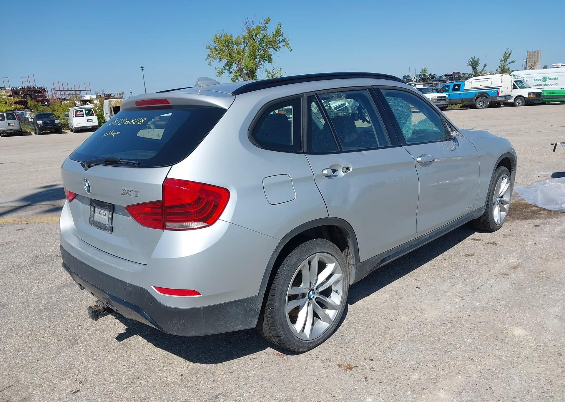 2015 BMW X1 28I